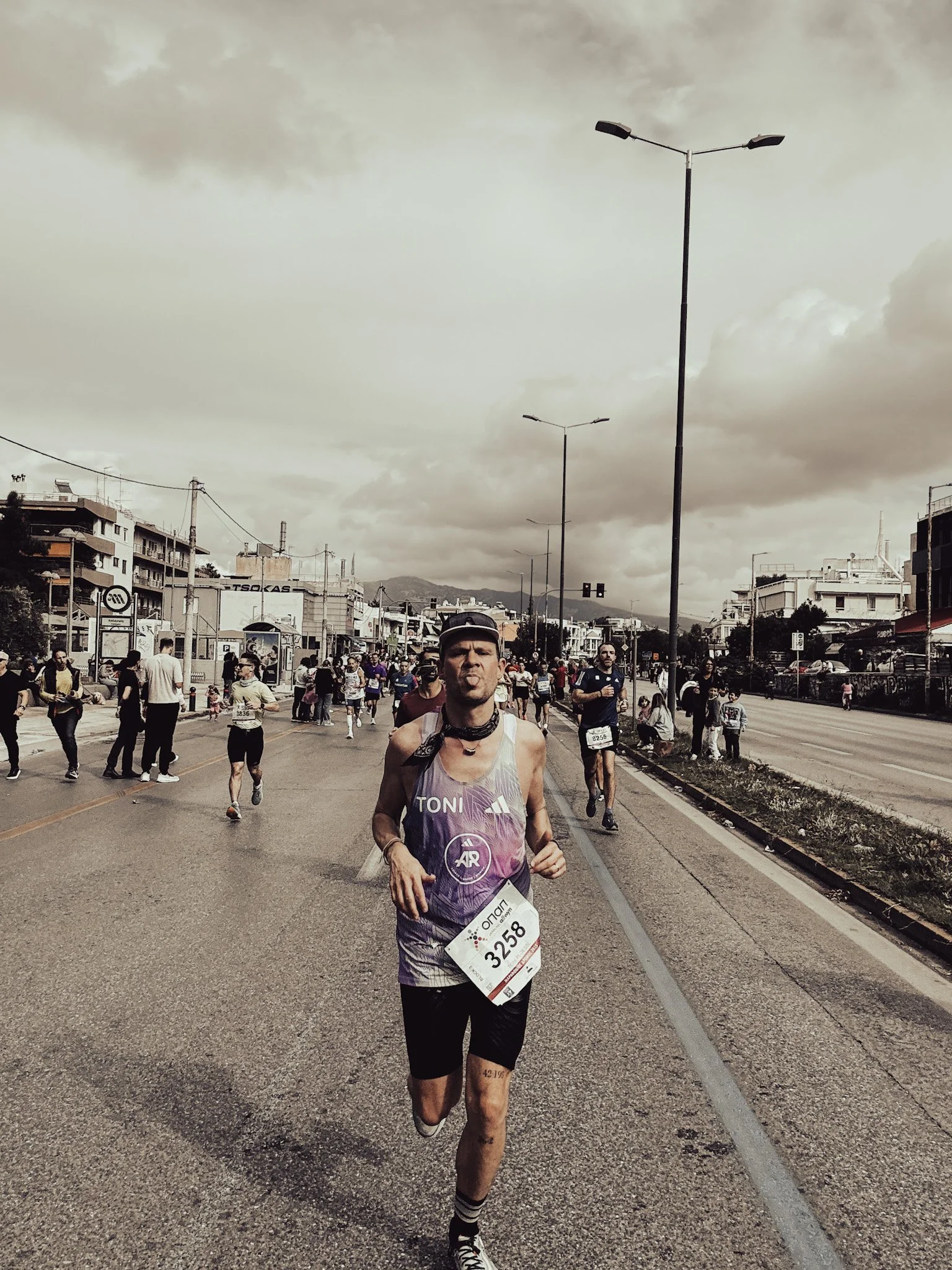 Athen-Marathon – zwischen Klassenausflug, Tsatsiki und Zweifel