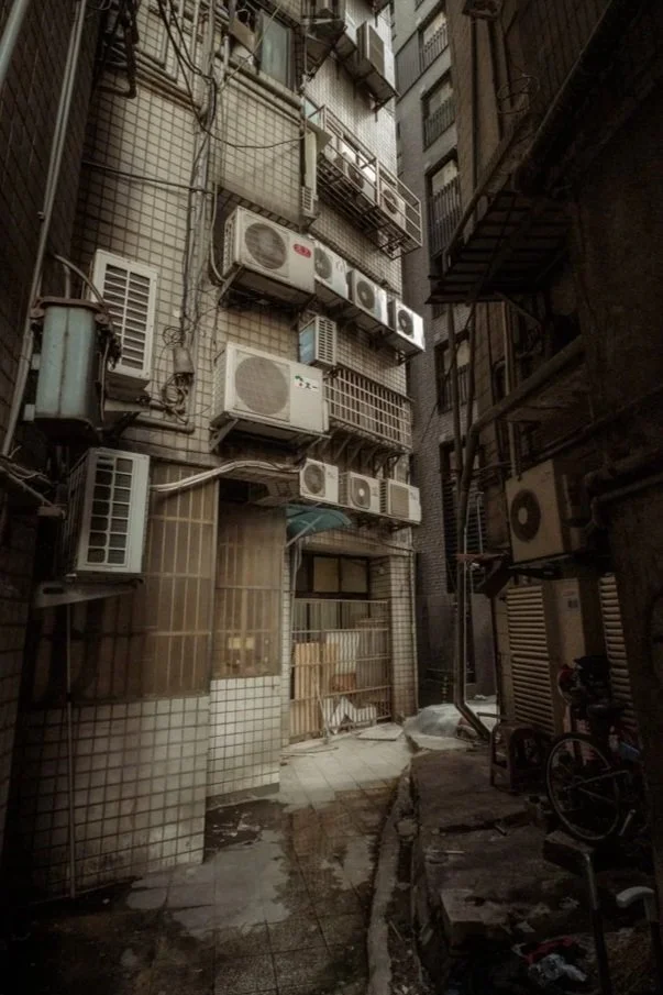 Texture &amp; Decay #003 : Ximending - Part 2 : Tiny Alleys