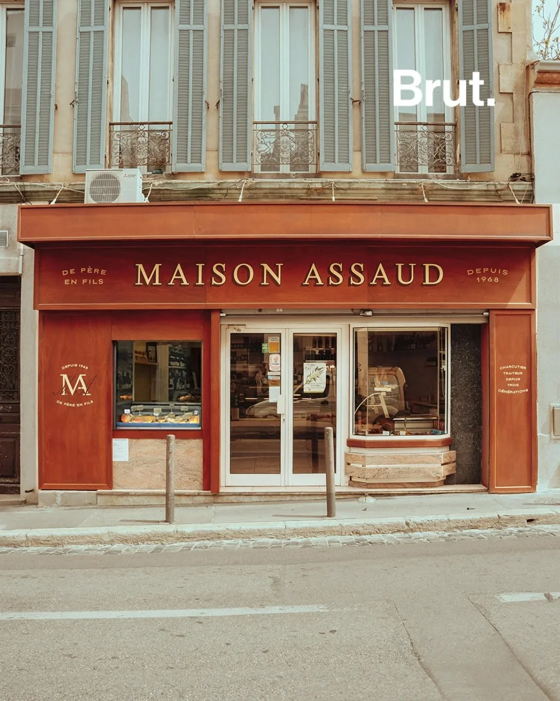 Salut la team Rocket 💥
Quelques mots remercier toutes les personnes qui ont relay&eacute; la vid&eacute;o de Brut et donn&eacute; de l'amour en masse 🙌
C'&eacute;tait une chouette exp&eacute;rience de parler du m&eacute;tier, merci &agrave; @brutof