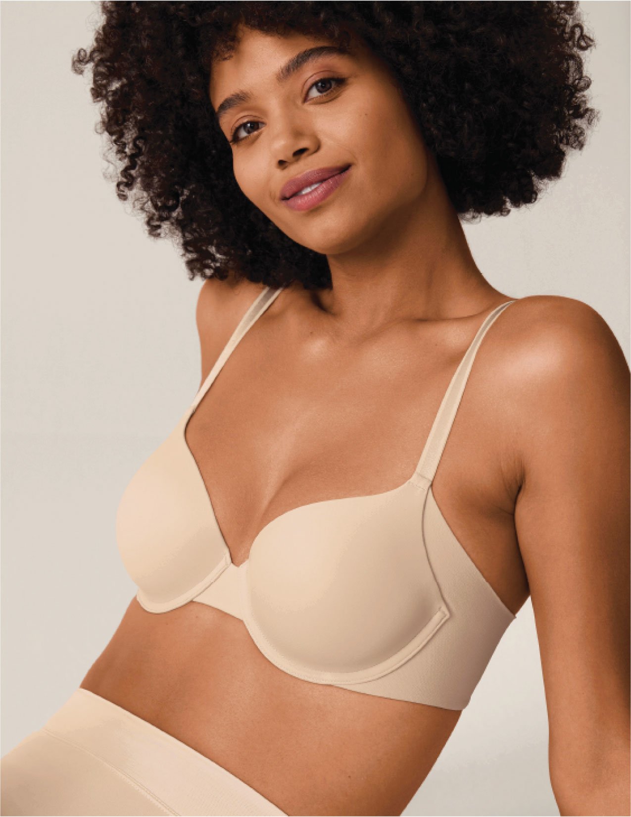 NO SIDE EFFECTS / SEAMLESS HYBRID - mix of cut & sew with seamless technology for comfort and smoothing at underarm and side