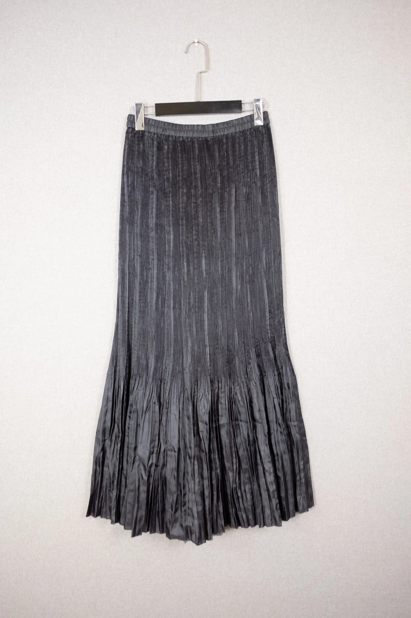 Specchio Charcoal Flared Pleats Maxi Skirt