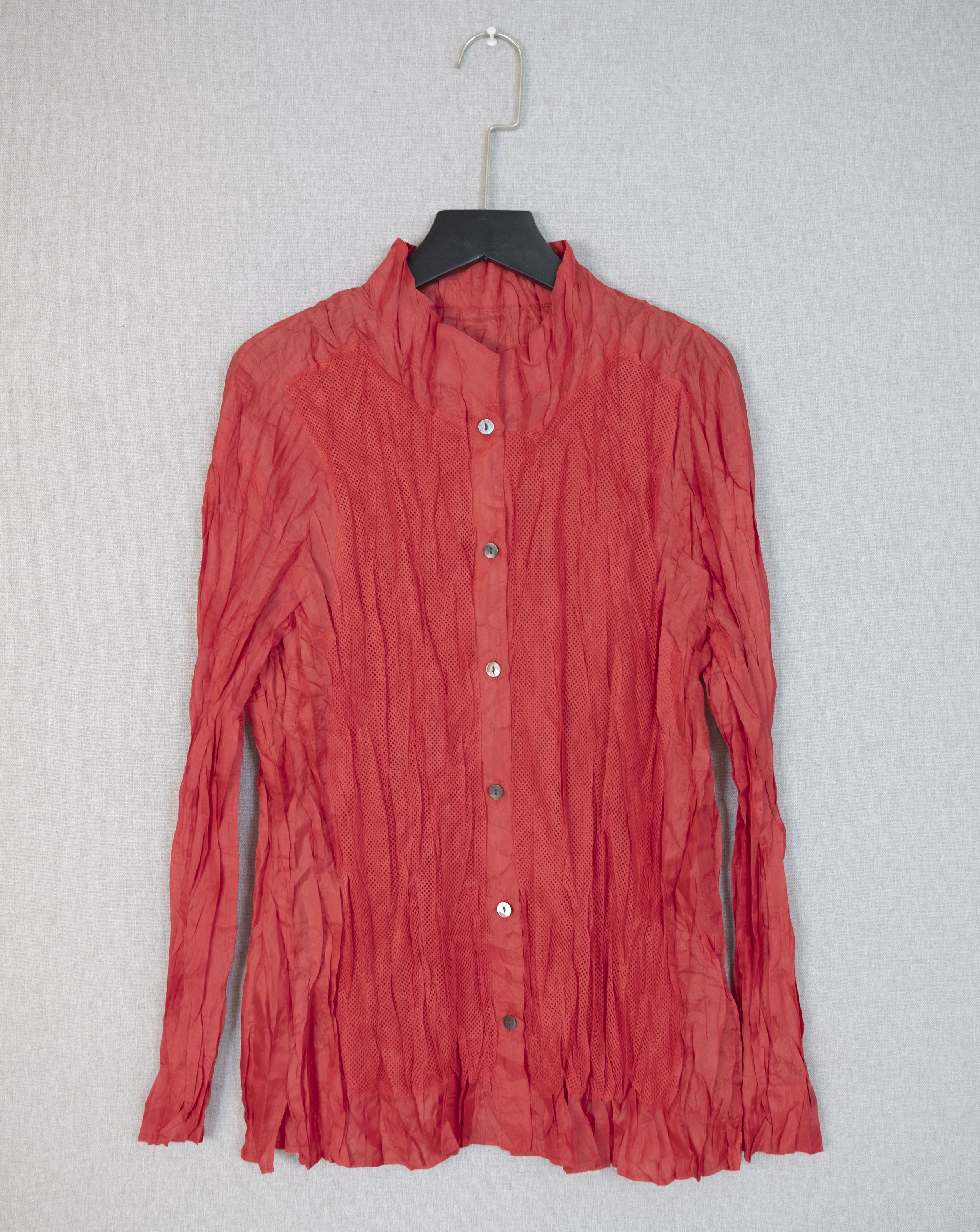 HIROKO KOSHINO Red Crinkle Mix Mesh Blouse
