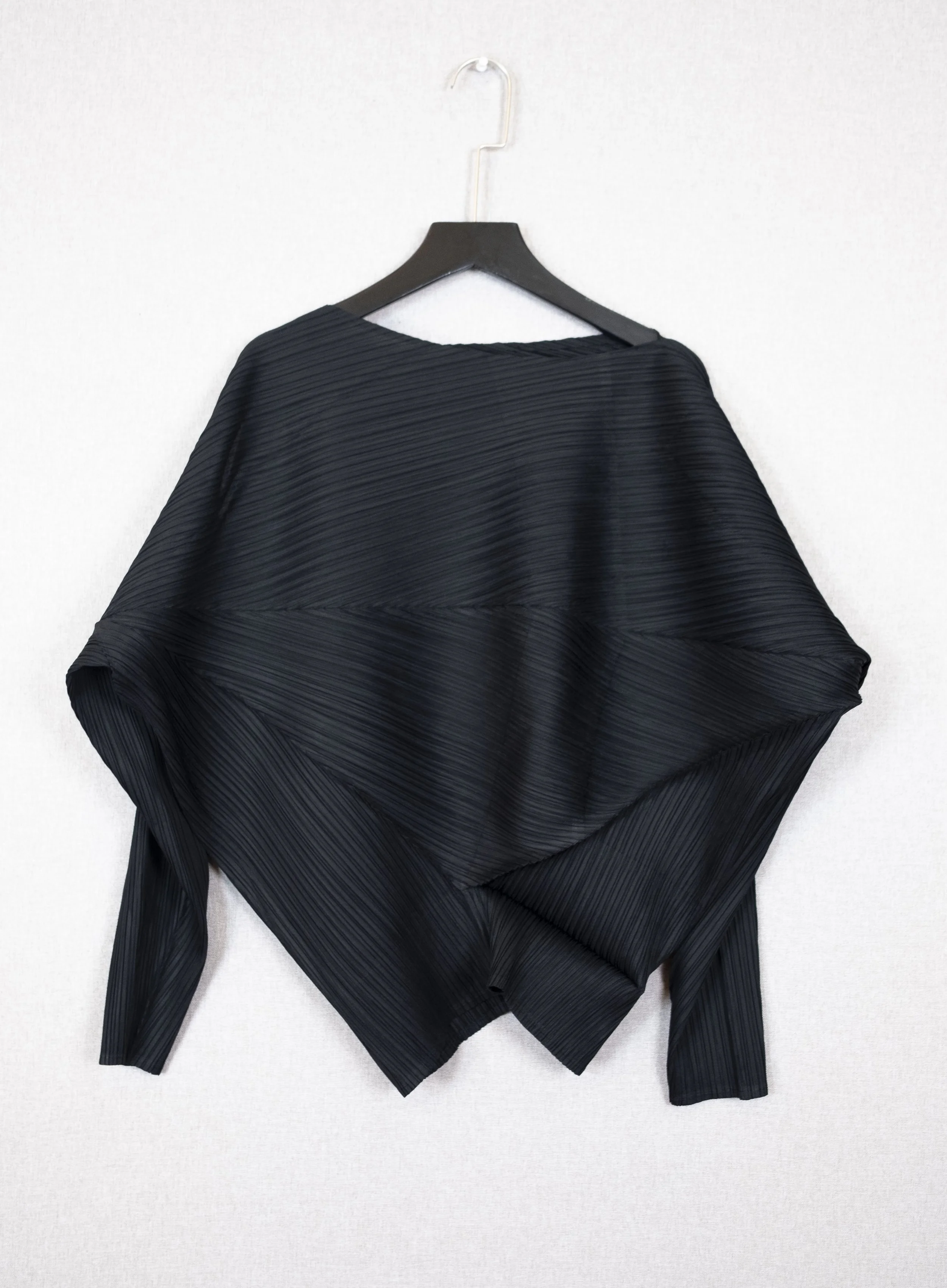 Black Pleated Asymmetric Long-Sleeve Top