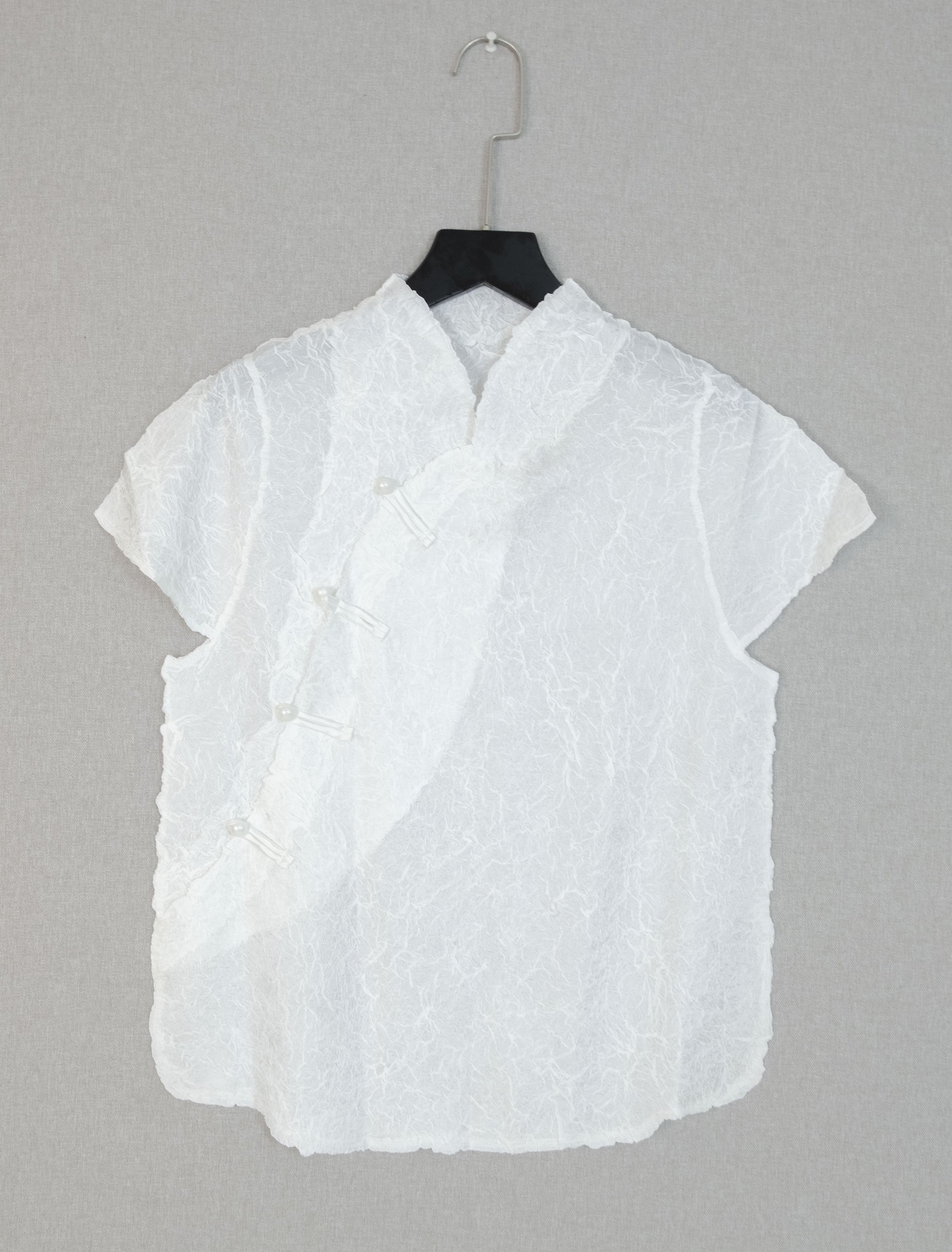 White Crinkle Textured Mandarin-Collar Top