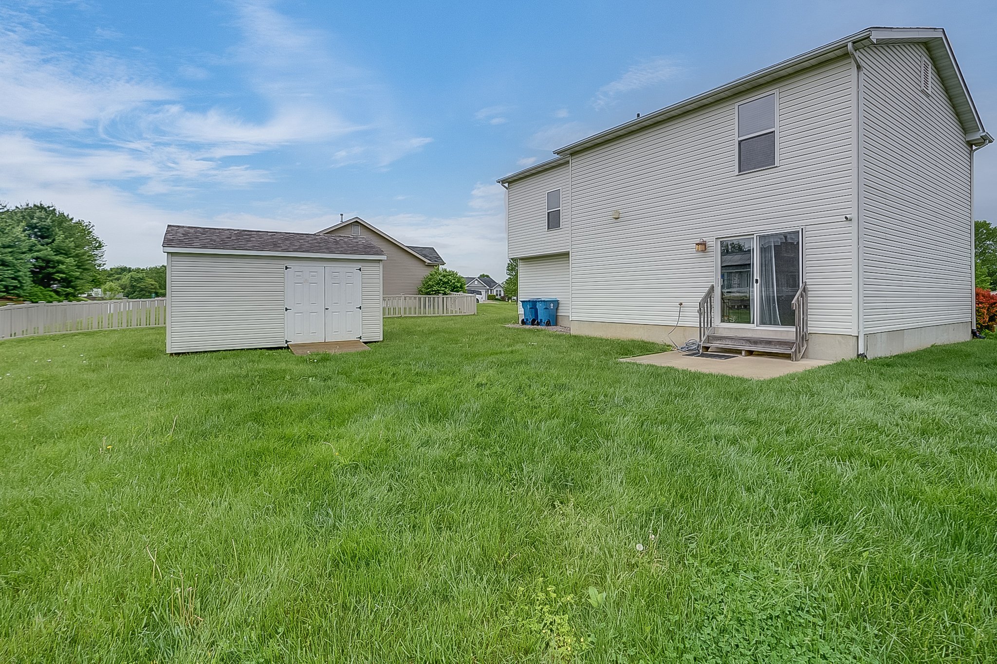 243 Edbrooke Dr, Shiloh, IL 62221