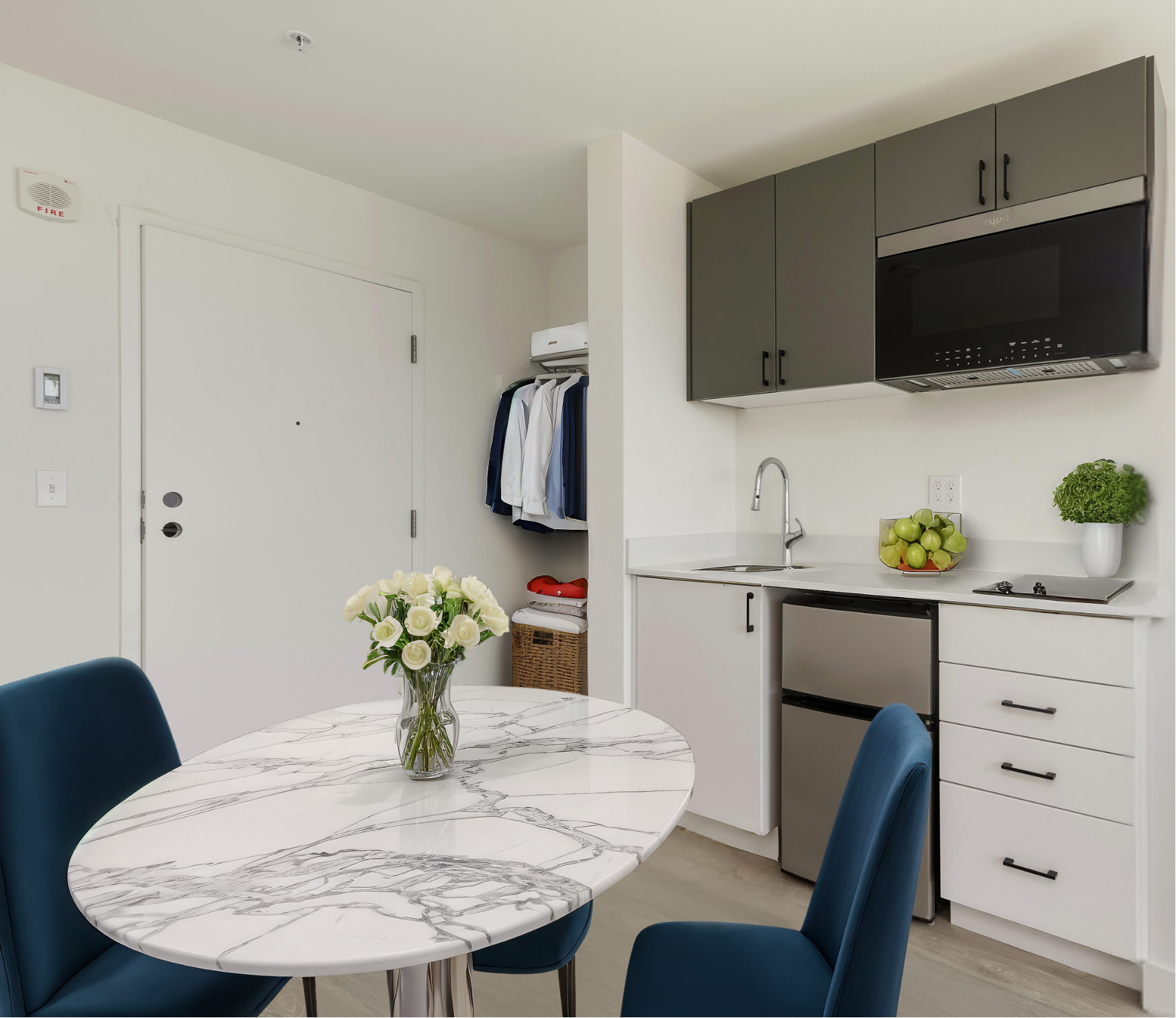 503 - Kitchen - Staged.png