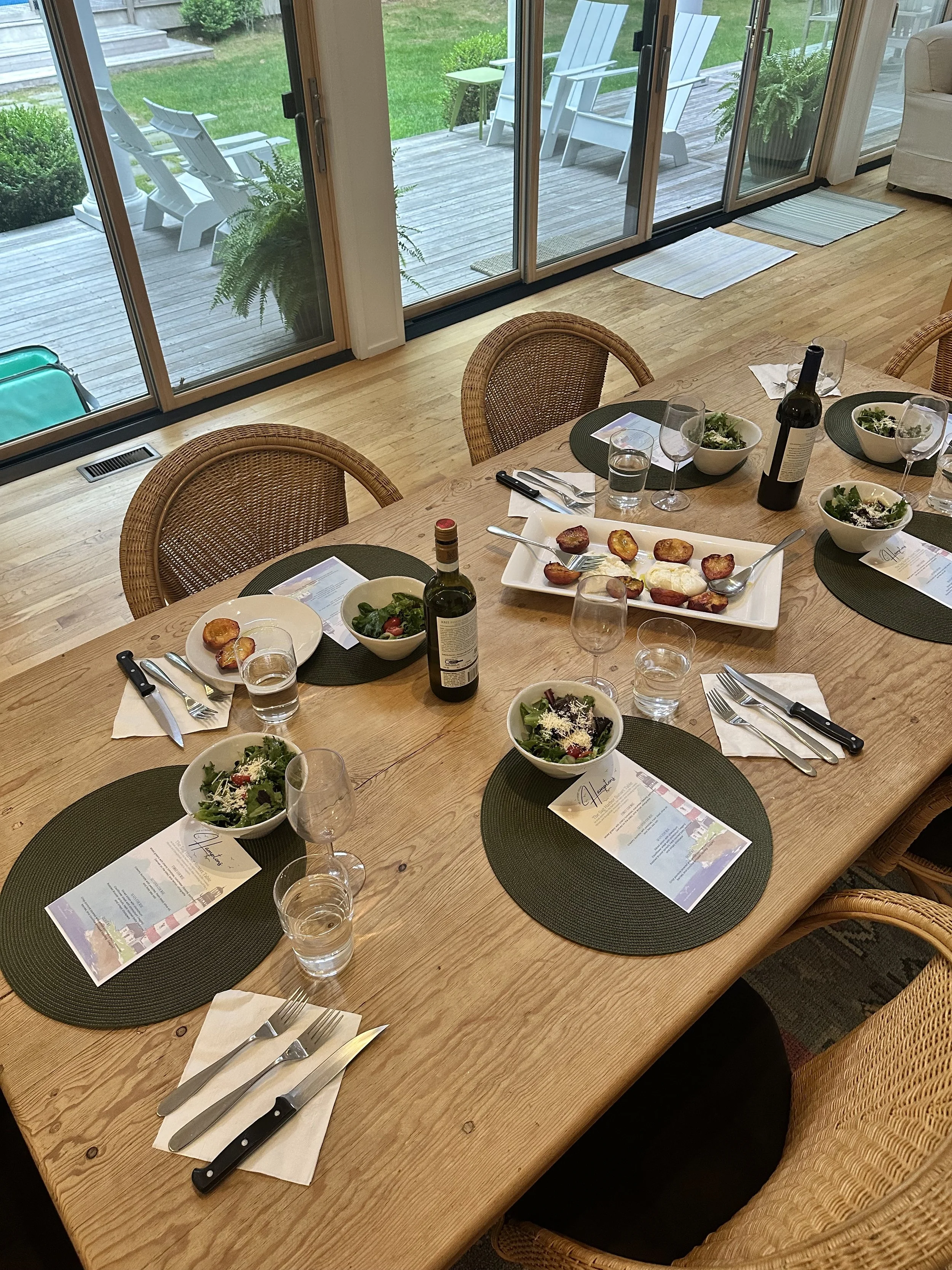 Dinner Table Set.jpeg