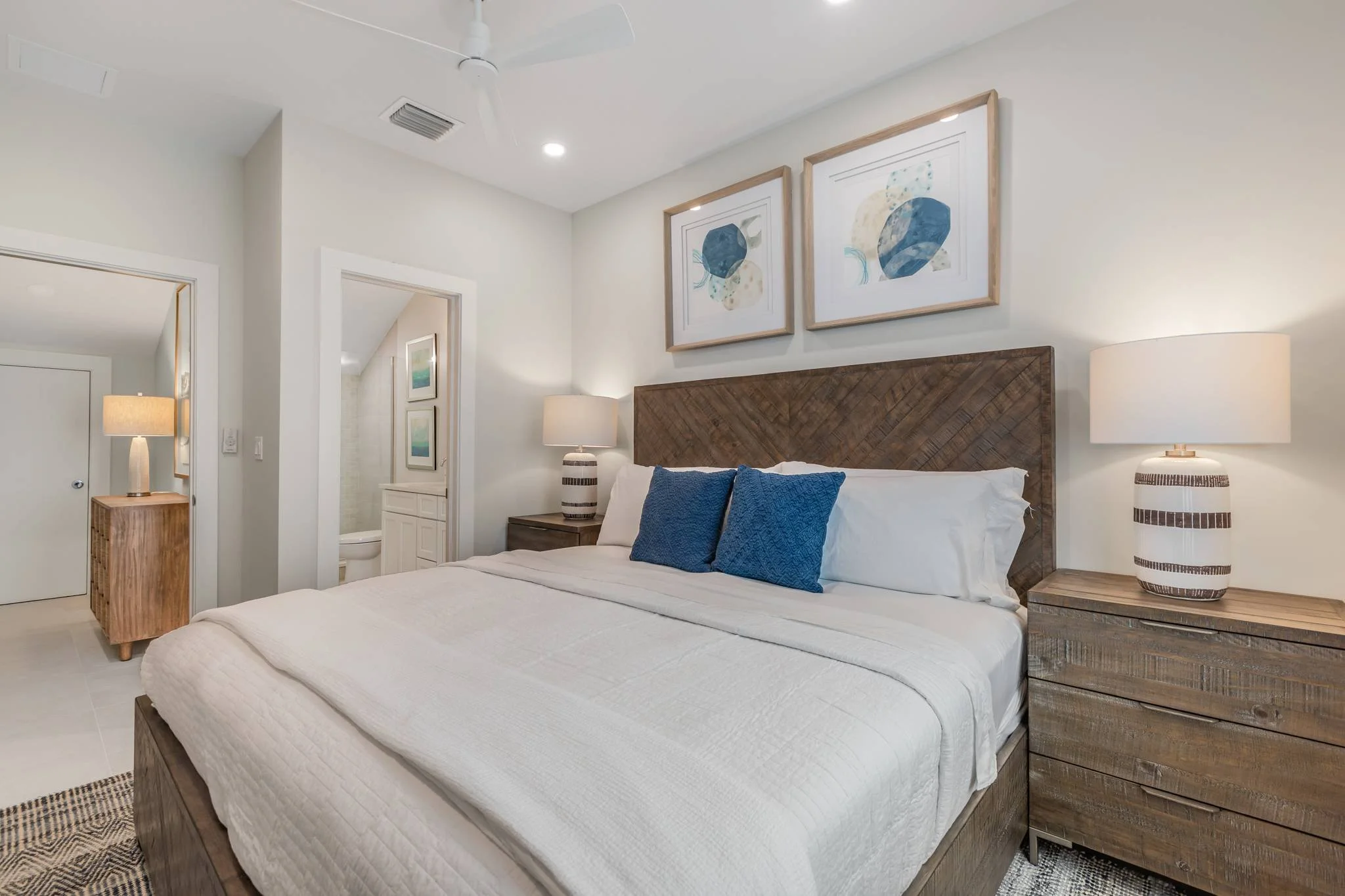 Bedroom 5.jpg