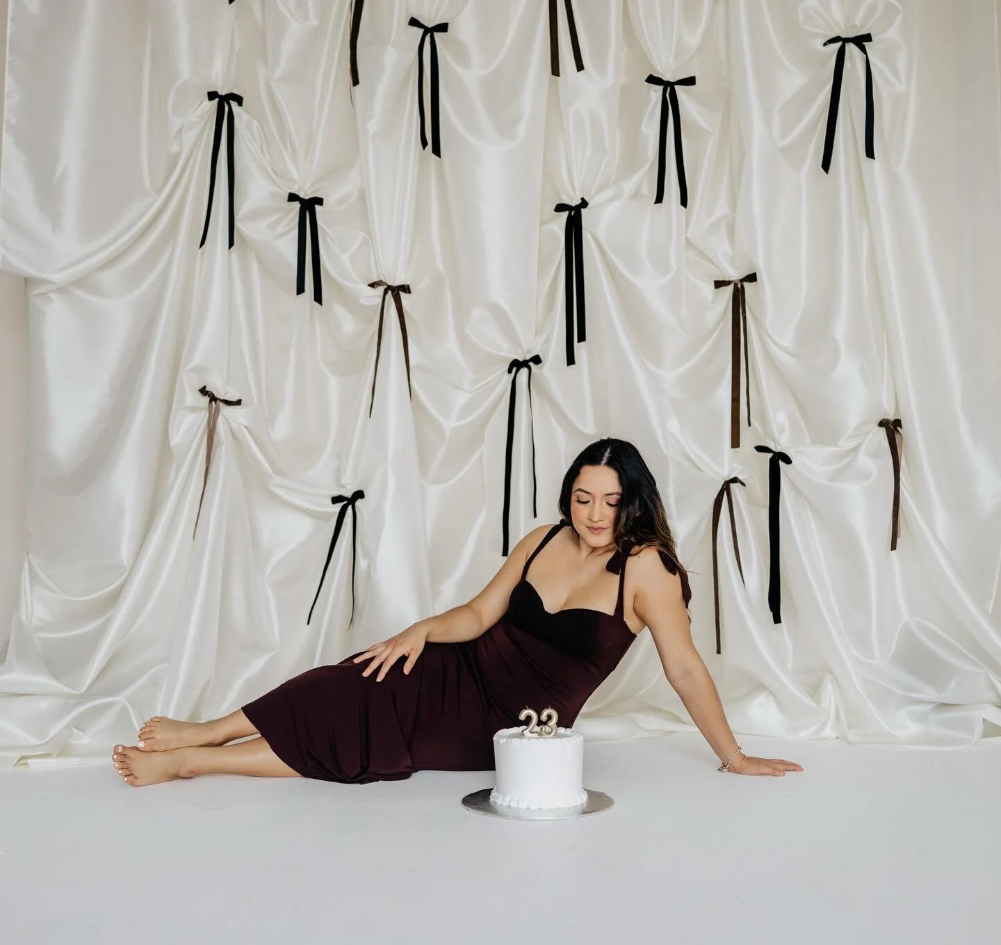 Proof that birthday photos are always a good idea. Loved every second of this shoot! 🍰 🕯️✨
Studio: @kenshostudio.co 
&bull;
&bull;
#houstonphotographer #HTXPhotographer #studiophotoshoot