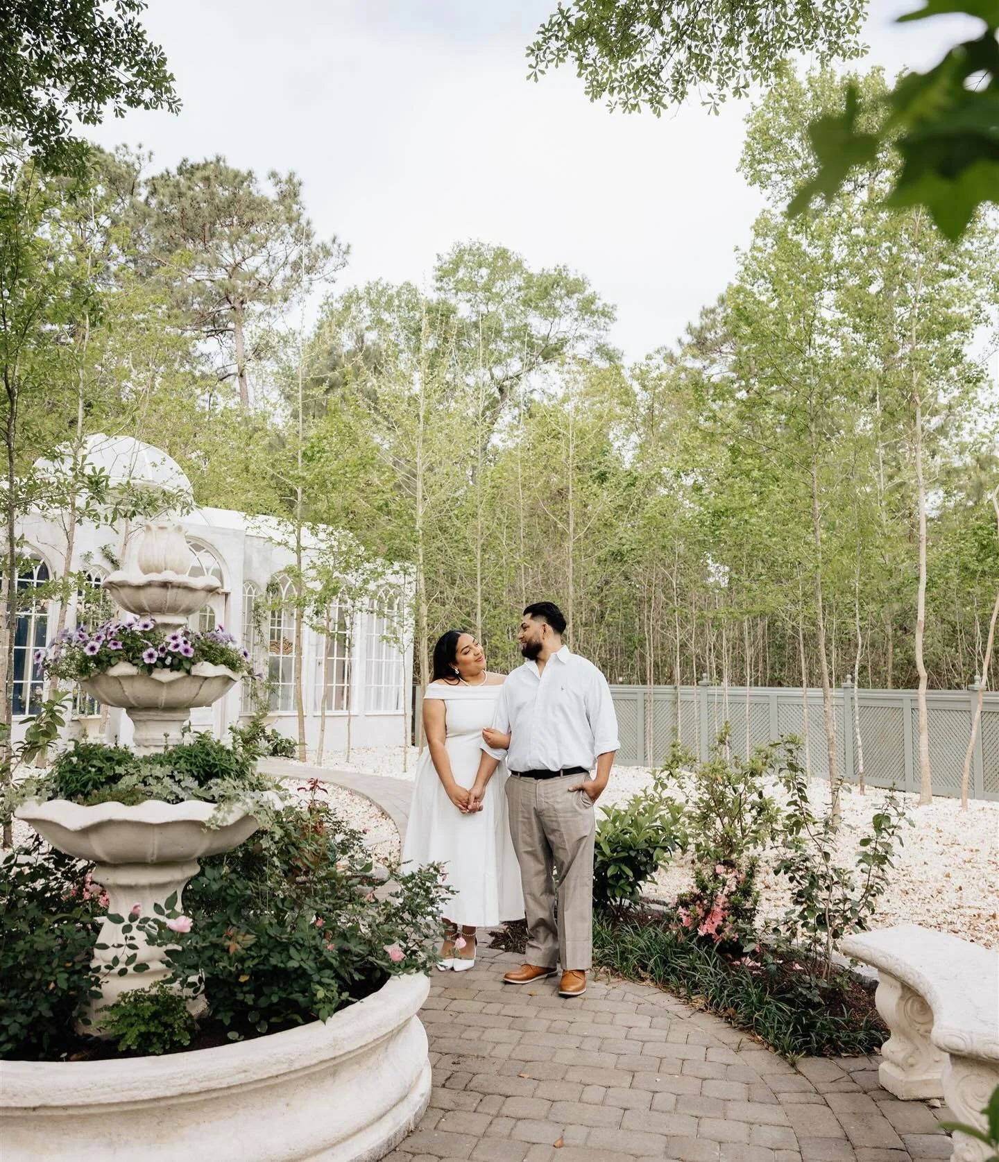 Love is in bloom! 🌷Engagement session for my sissy and soon to be BIL 🤍💍
&bull;
&bull;
&bull;
#texasphotographer #houstonphotographer #engagementphotos #engagementsession #couplephotoshoot