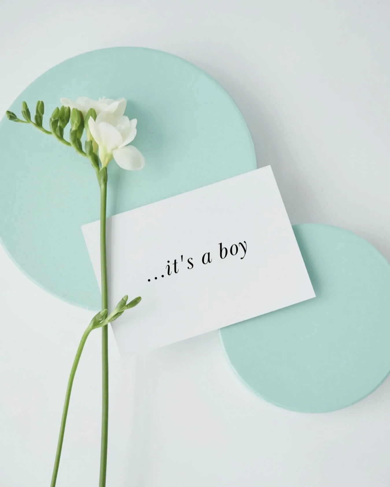 It&rsquo;s a boy!  This lovely couple welcomed their sweet baby boy into the world yesterday!  Mom handled every contraction with strength and grace while dad stood closely by supporting her and ready to jump in anytime she needed something. Welcome 