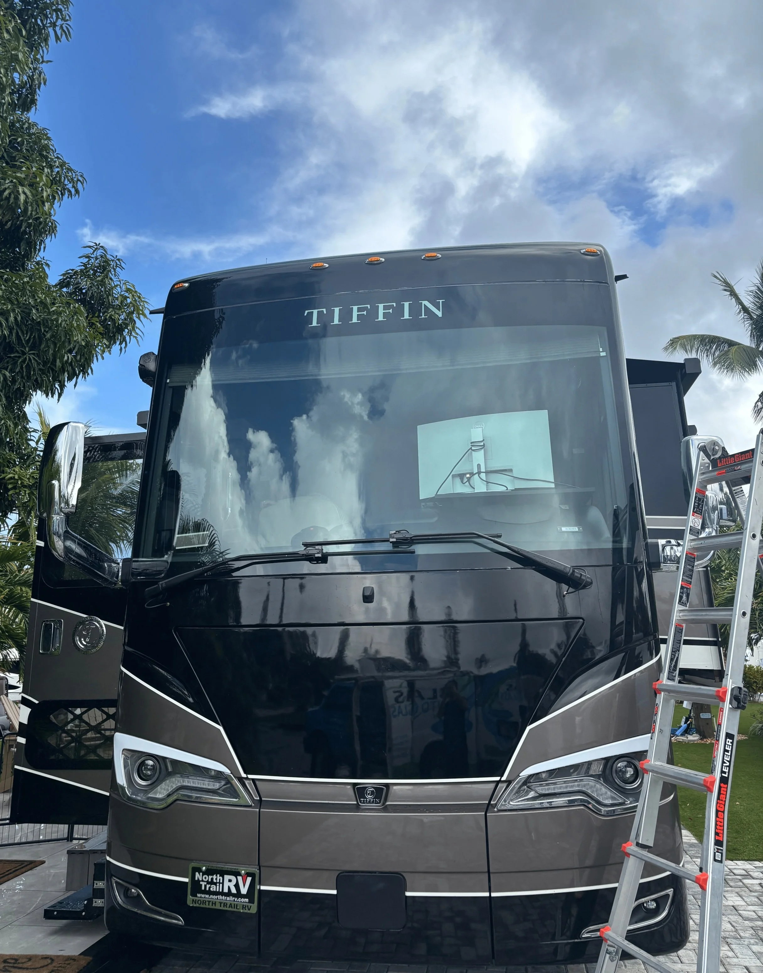 Untitled design (18)-min.jpg