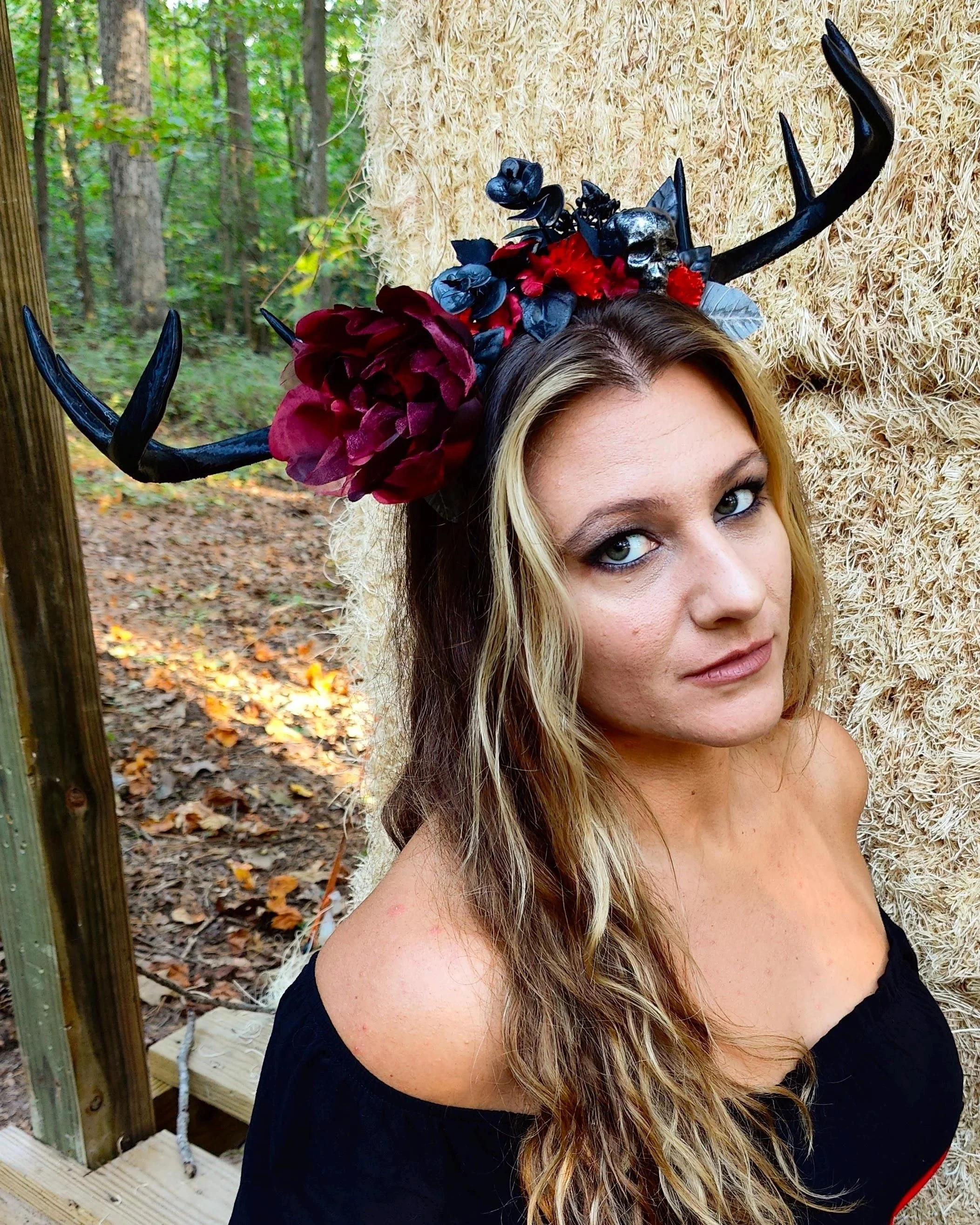 Dark Forest Deer Horns Flower Crown, Woodland Animal Horn Tiara, Rustic Costume Cosplay Accessory