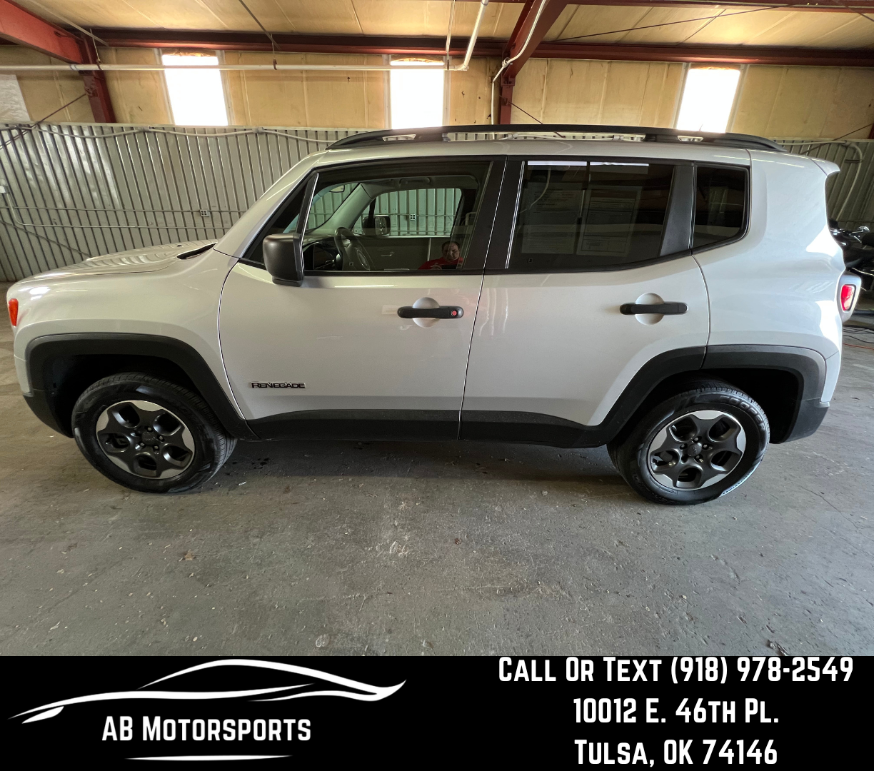 2017 Jeep Renegade - Remake (5).png
