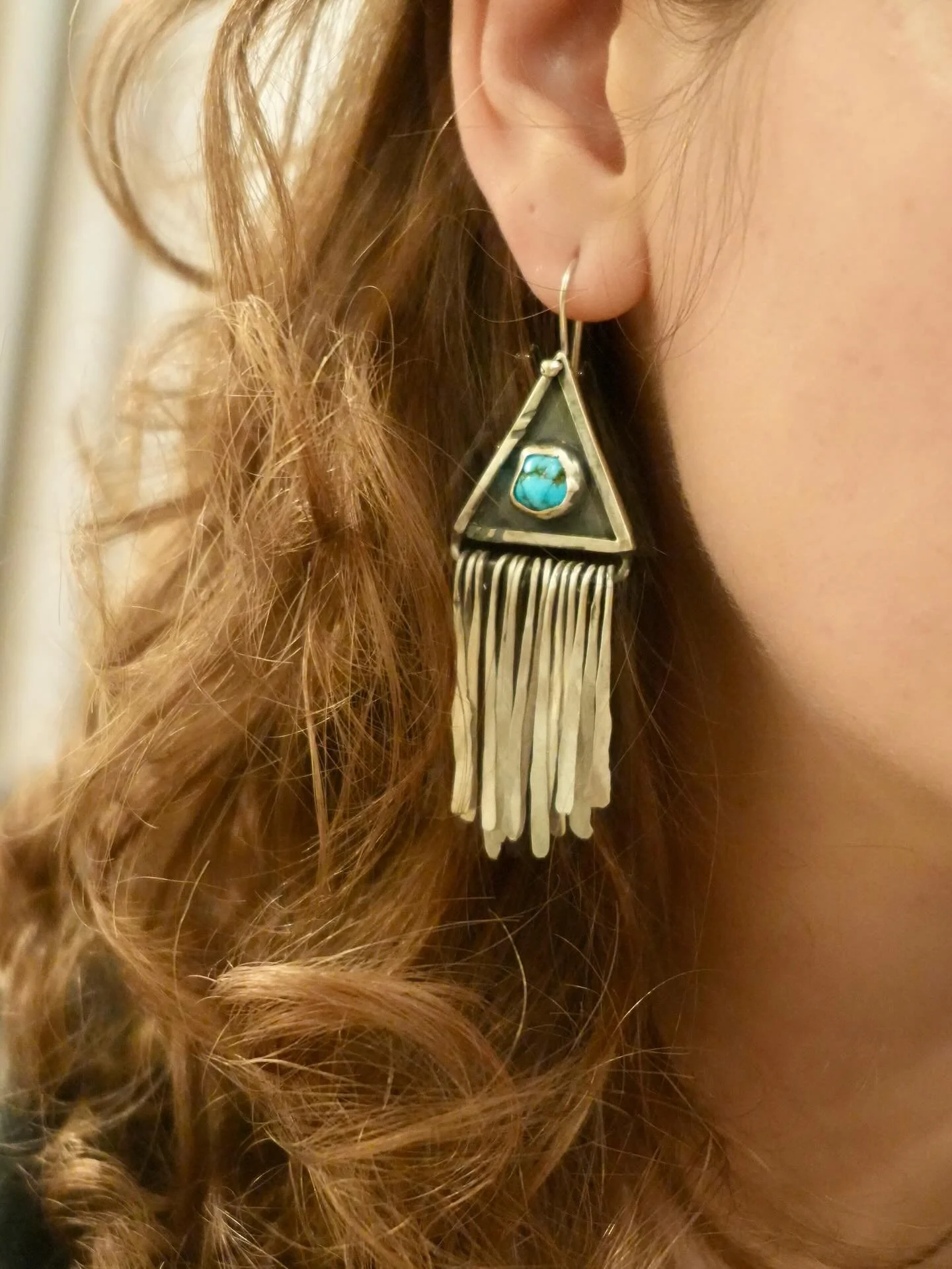 Some of our favorite pieces from @lieslpawliwhandmadejewelry 🩵💛