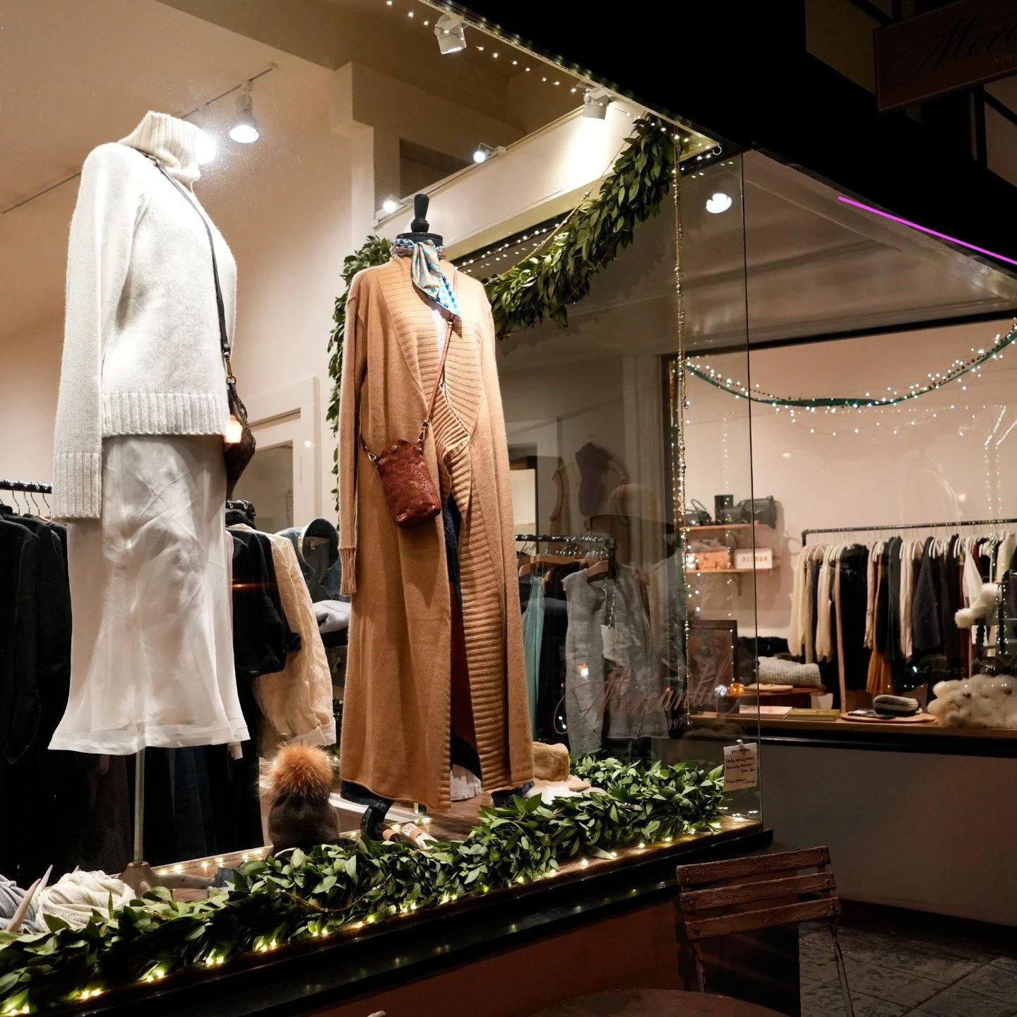 We're excited to participate in MV's late-night sip n' shop, the perfect evening to gather precious goods for the ones you love. 
Throckmorton's dynamic duo is already aglow... @shopfennell
See you Thursday, December 11th, from 4-7pm