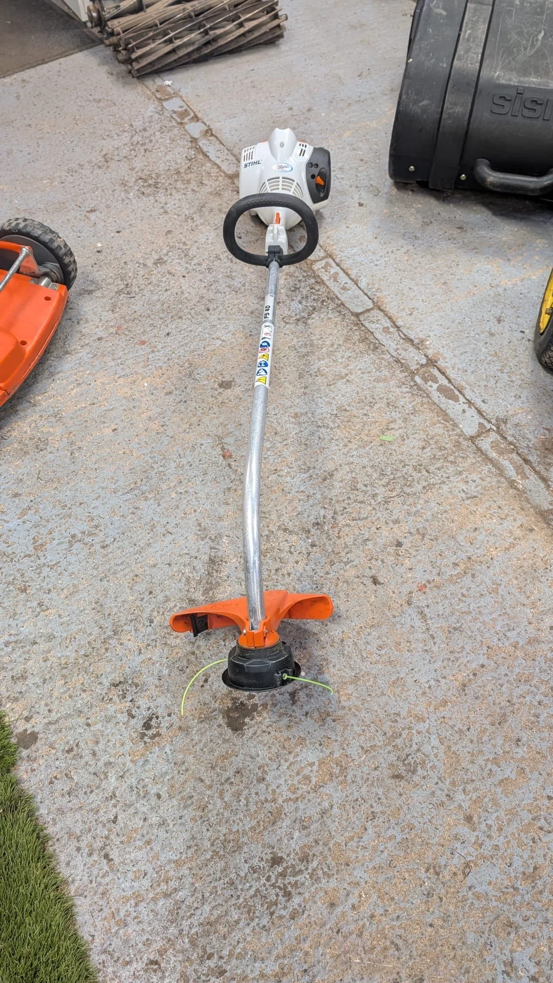 Used Stihl FS 40 Petrol Strimmer