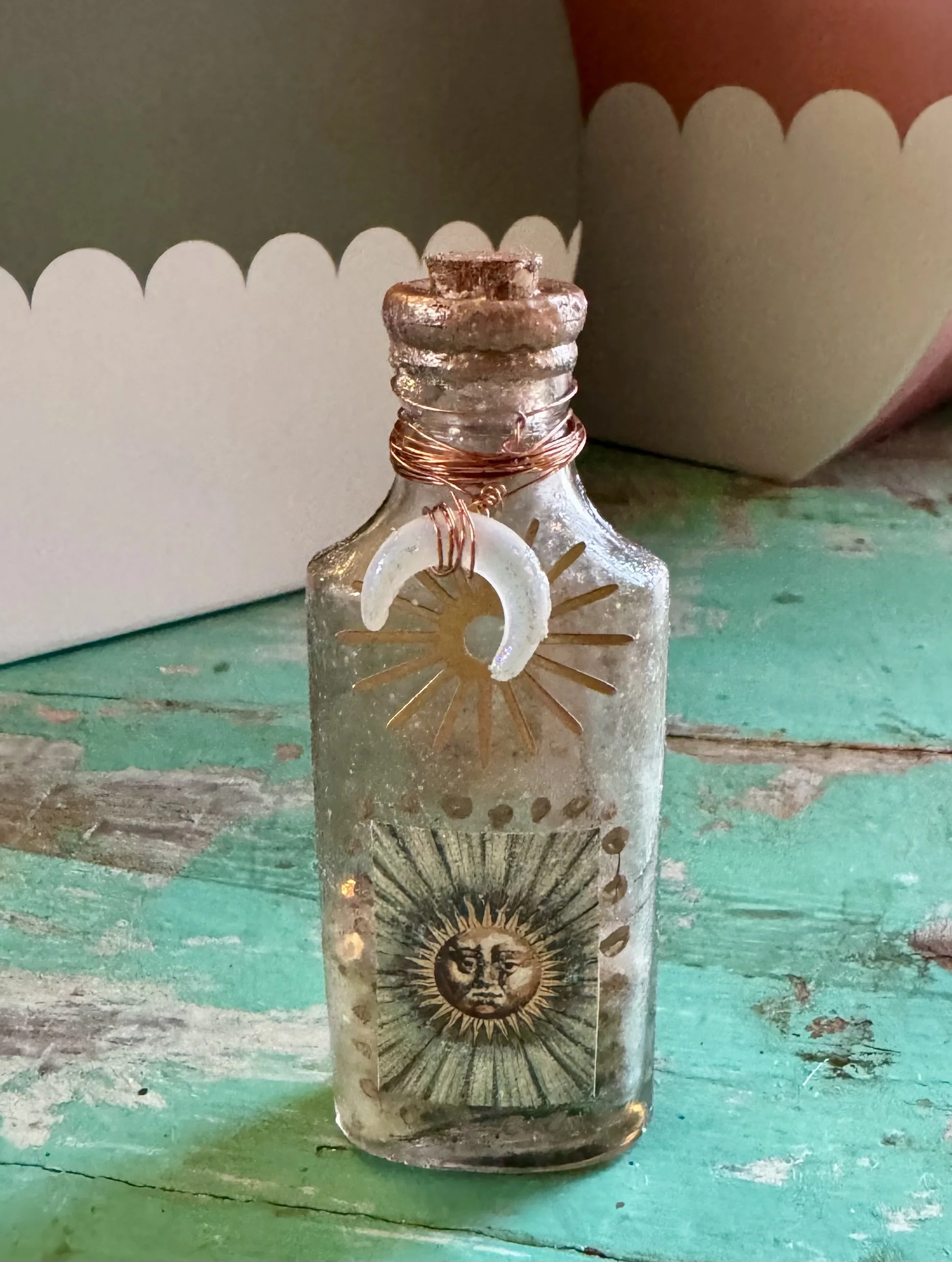 Illume Bottle_Front_4inch_1.jpeg