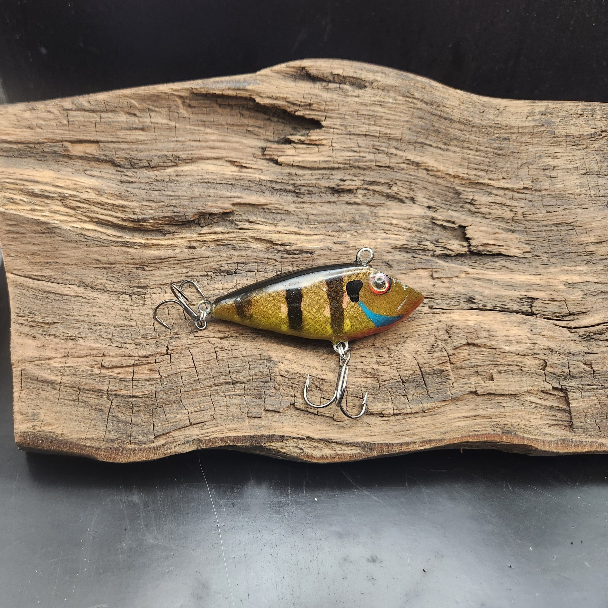Lipless Crankbait
