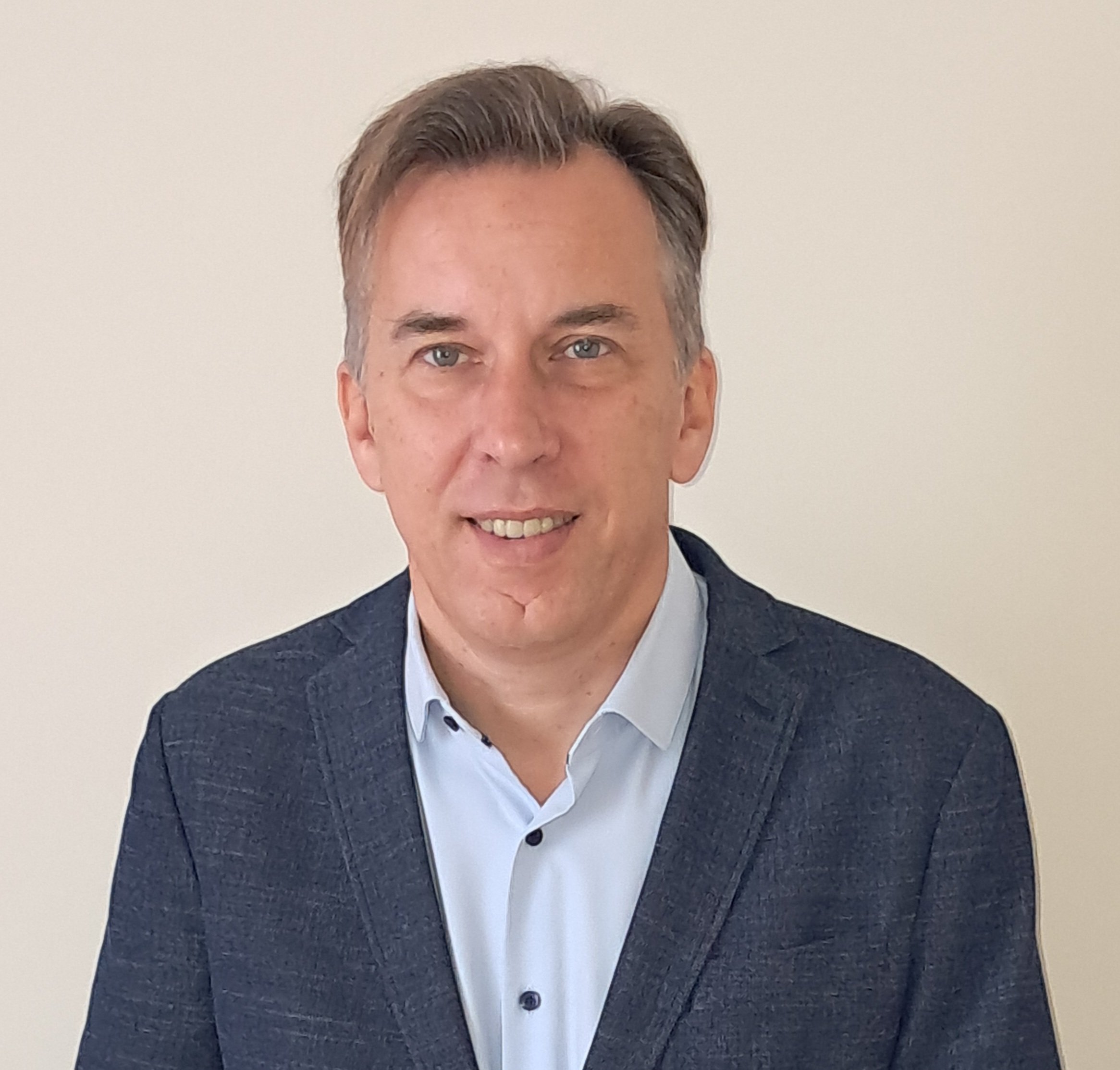 Istvan Dumanszki  2.jpg