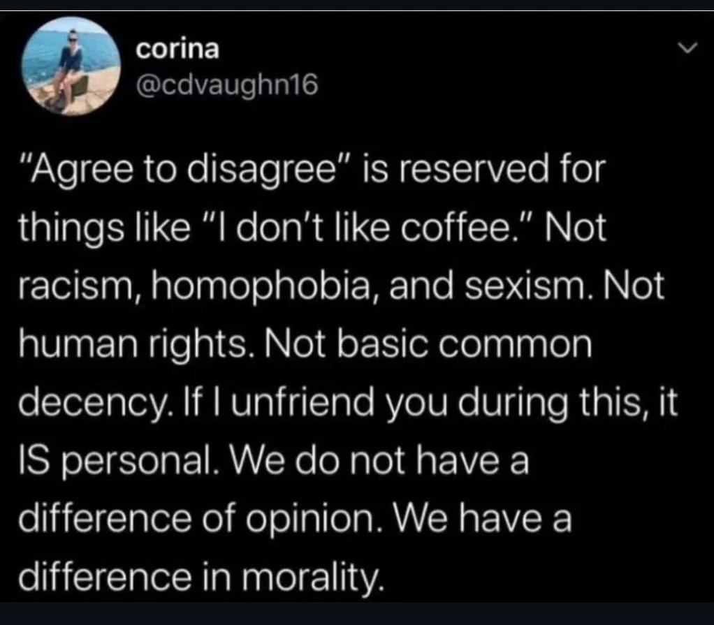 ✨🌒🌑🌘✨Good friends &amp; soul family. Good people who have good intentions. People who care about each other &amp; want to share that good energy with others.
Decent humans who are decent to one another.
I love you &hearts;️

Repost @booksofbrillia