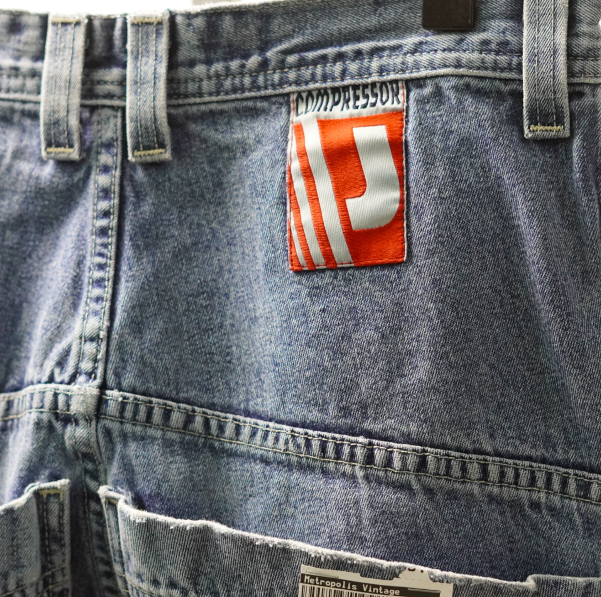 short compressior details-4.jpg