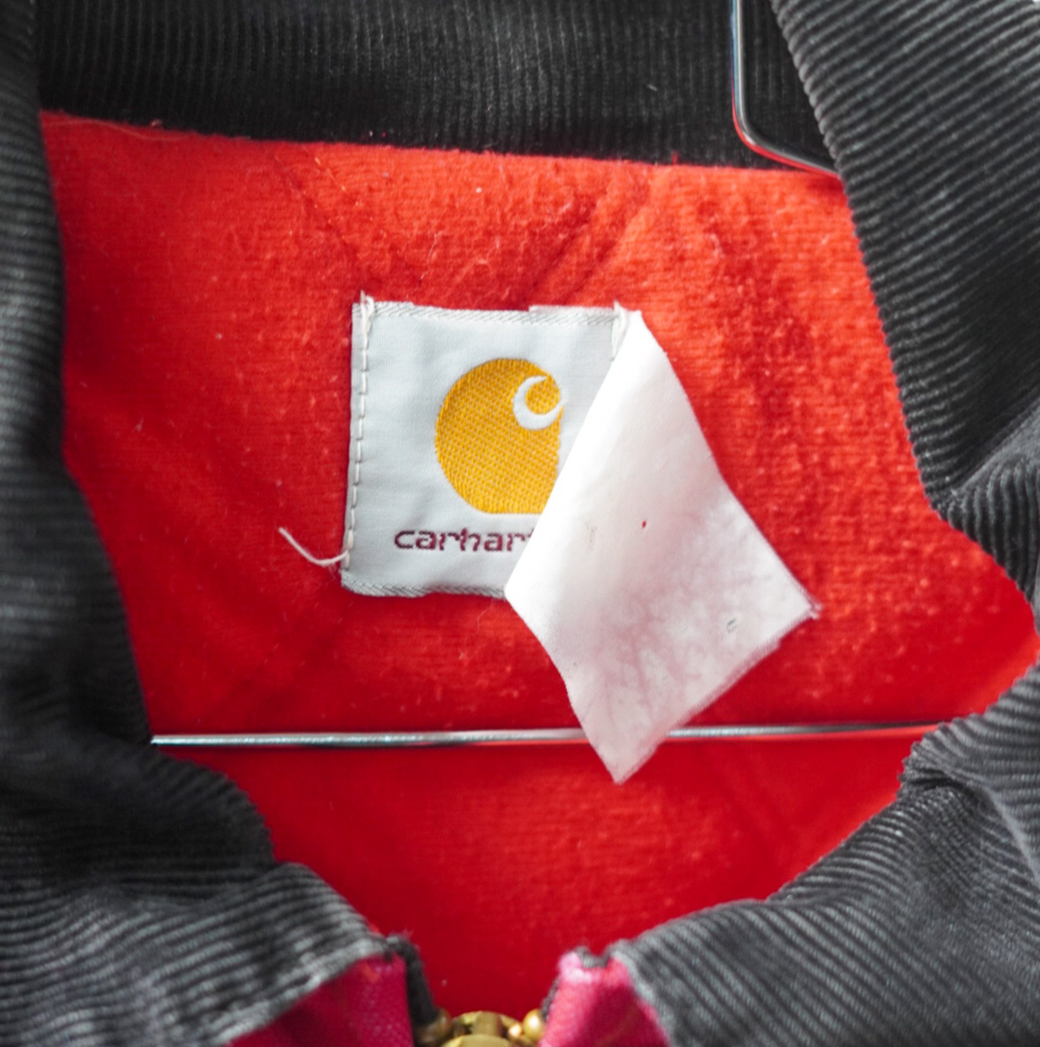 CARHARTT NO HOOD.jpg