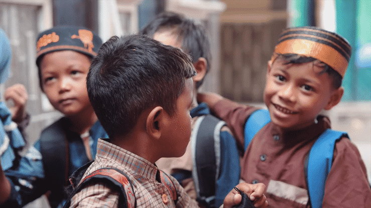 Kids Outside School-high.gif