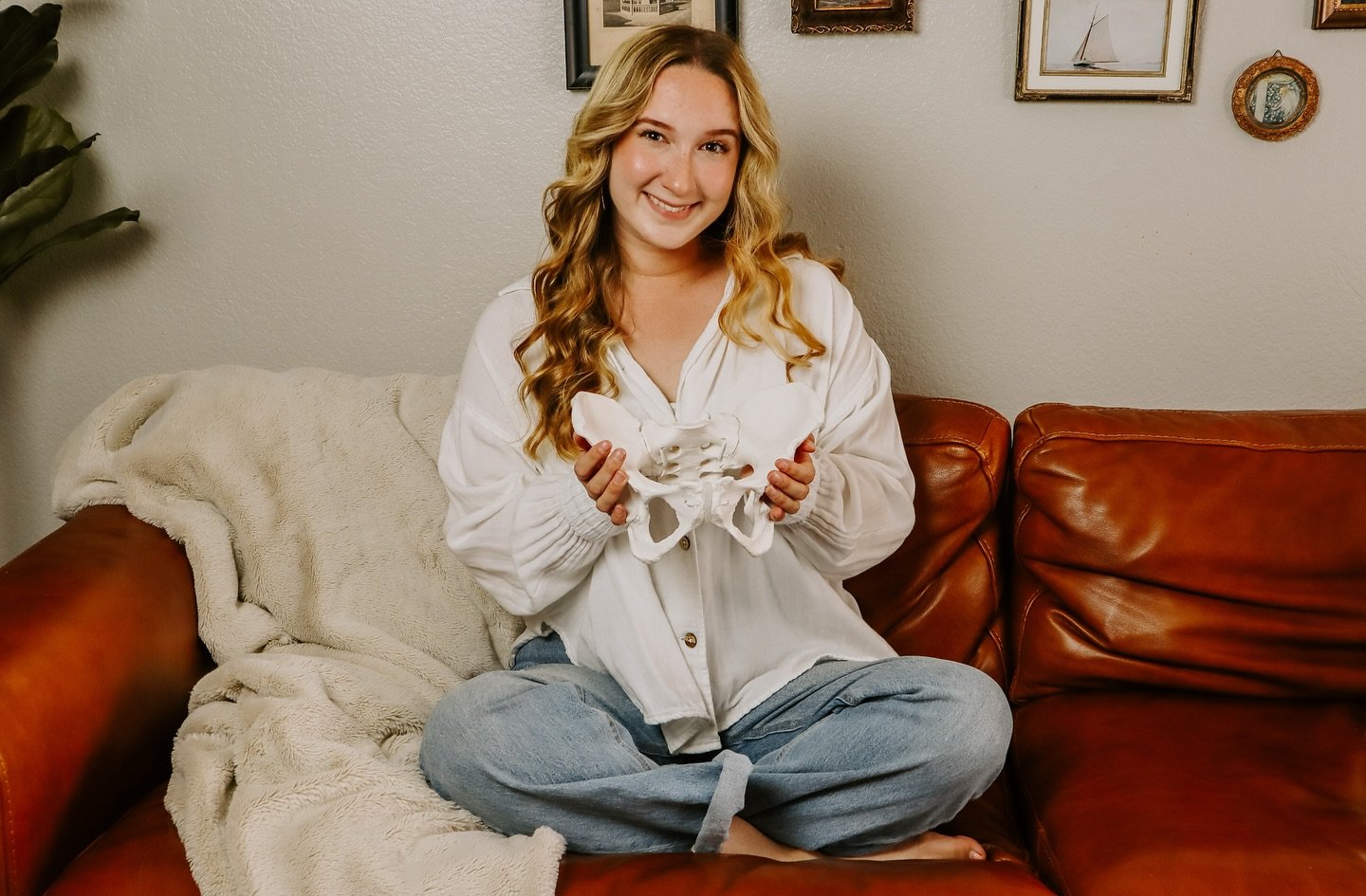 Happy to share that my SD Voyager interview is up and published today! It was so sweet getting to reflect on my journey into doula work thus far! What a precious gift: https://sdvoyager.com/interview/inspiring-conversations-with-megan-ledbetter-of-yo