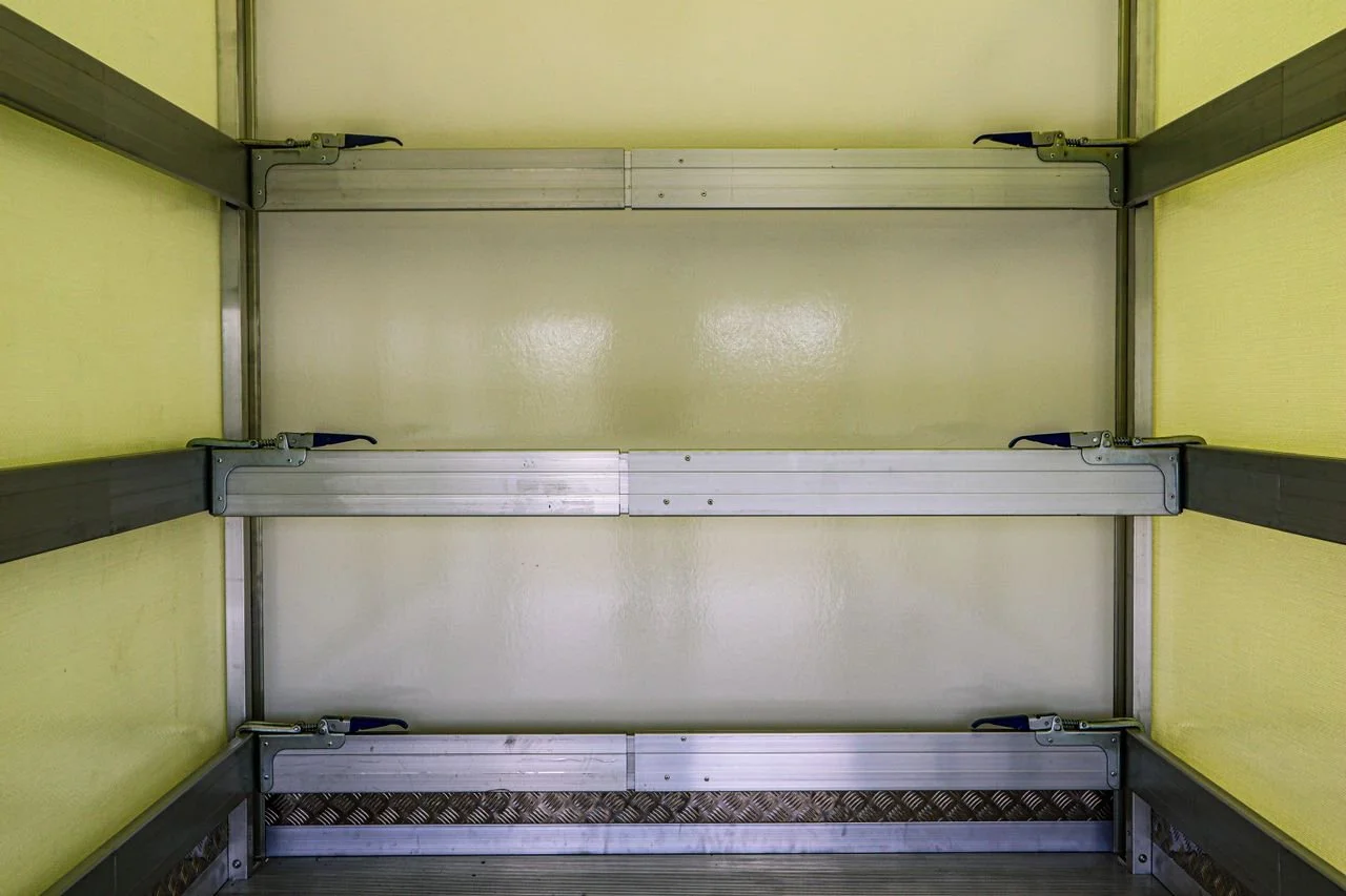 Apexx_Isuzu_NMR_Pantech_coolbox+(13).jpg