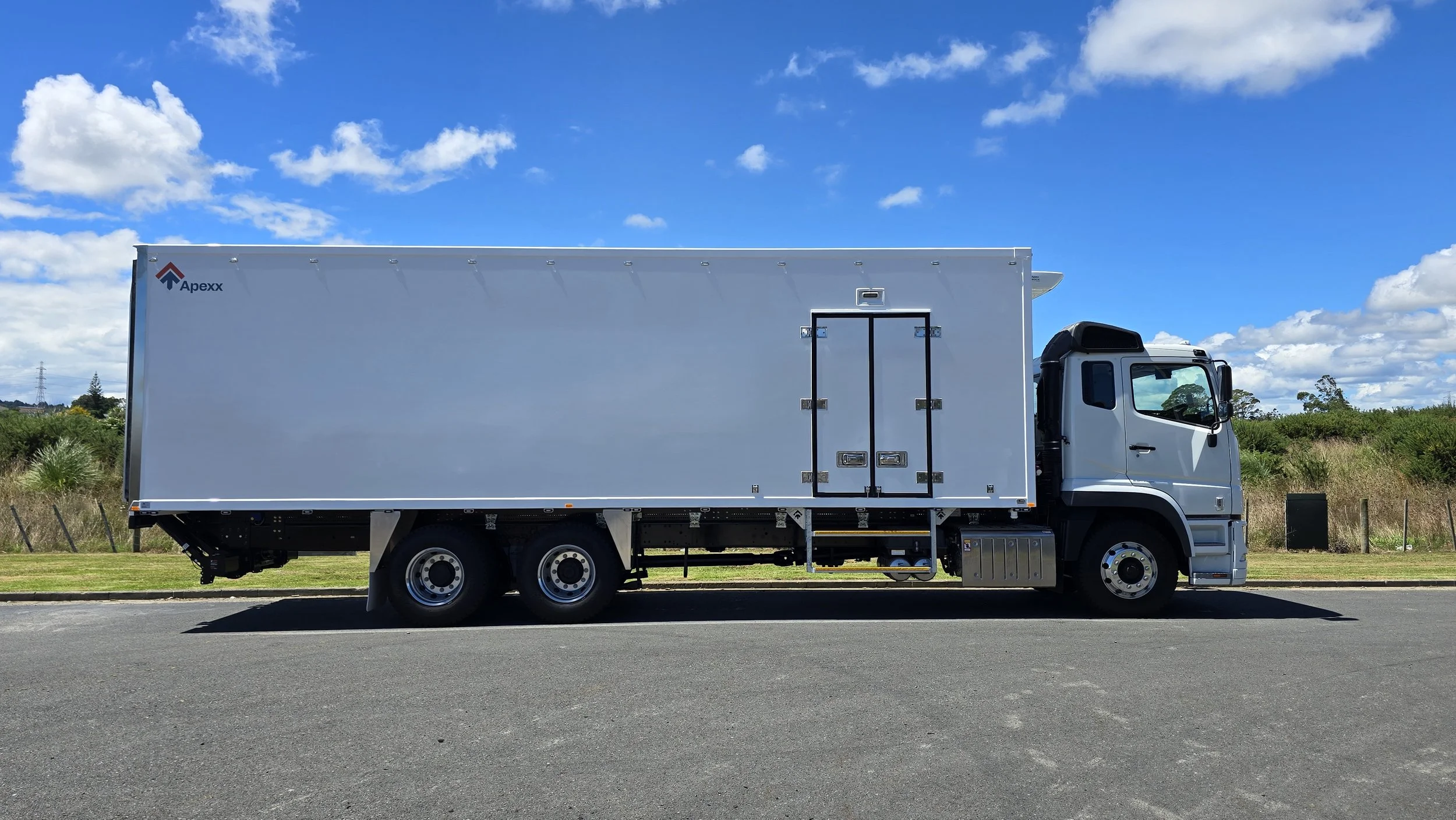 Apexx__Fuso_Shogun_EuroCoolBox_9300 (40).jpg