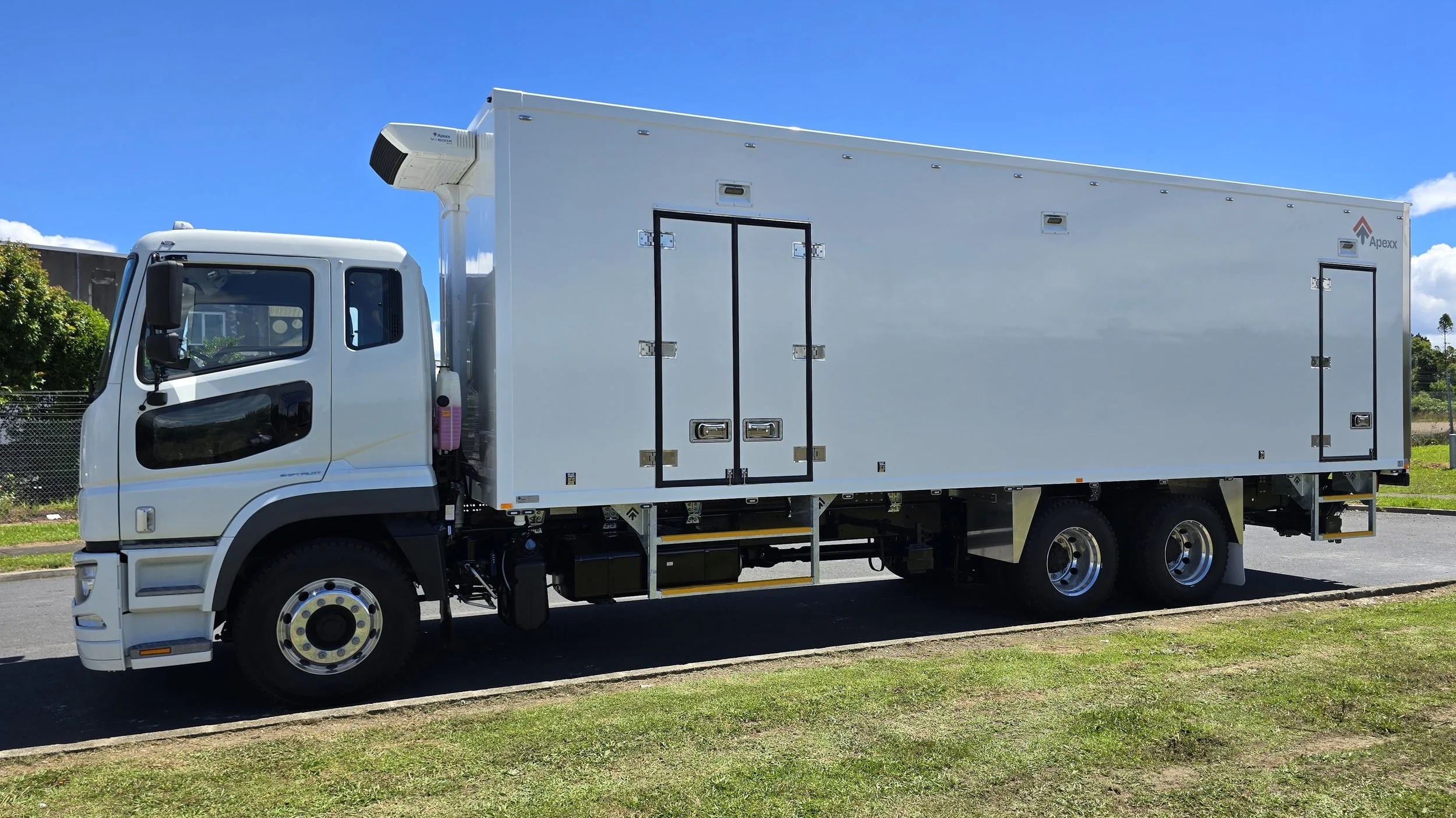 Apexx__Fuso_Shogun_EuroCoolBox_9300 (11).jpg