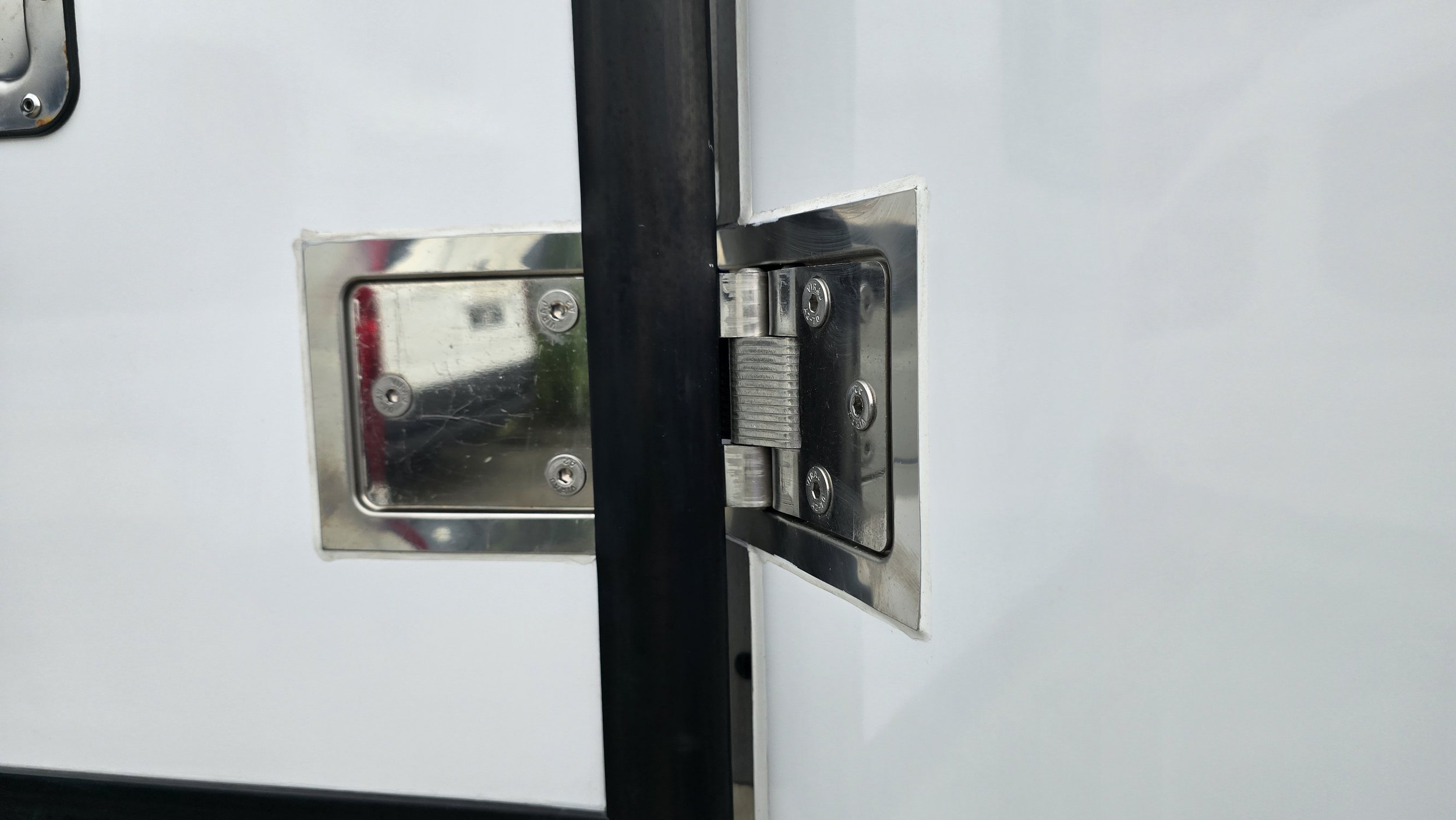 Apexx__Fuso_Shogun_EuroCoolBox_9300 (36).jpg