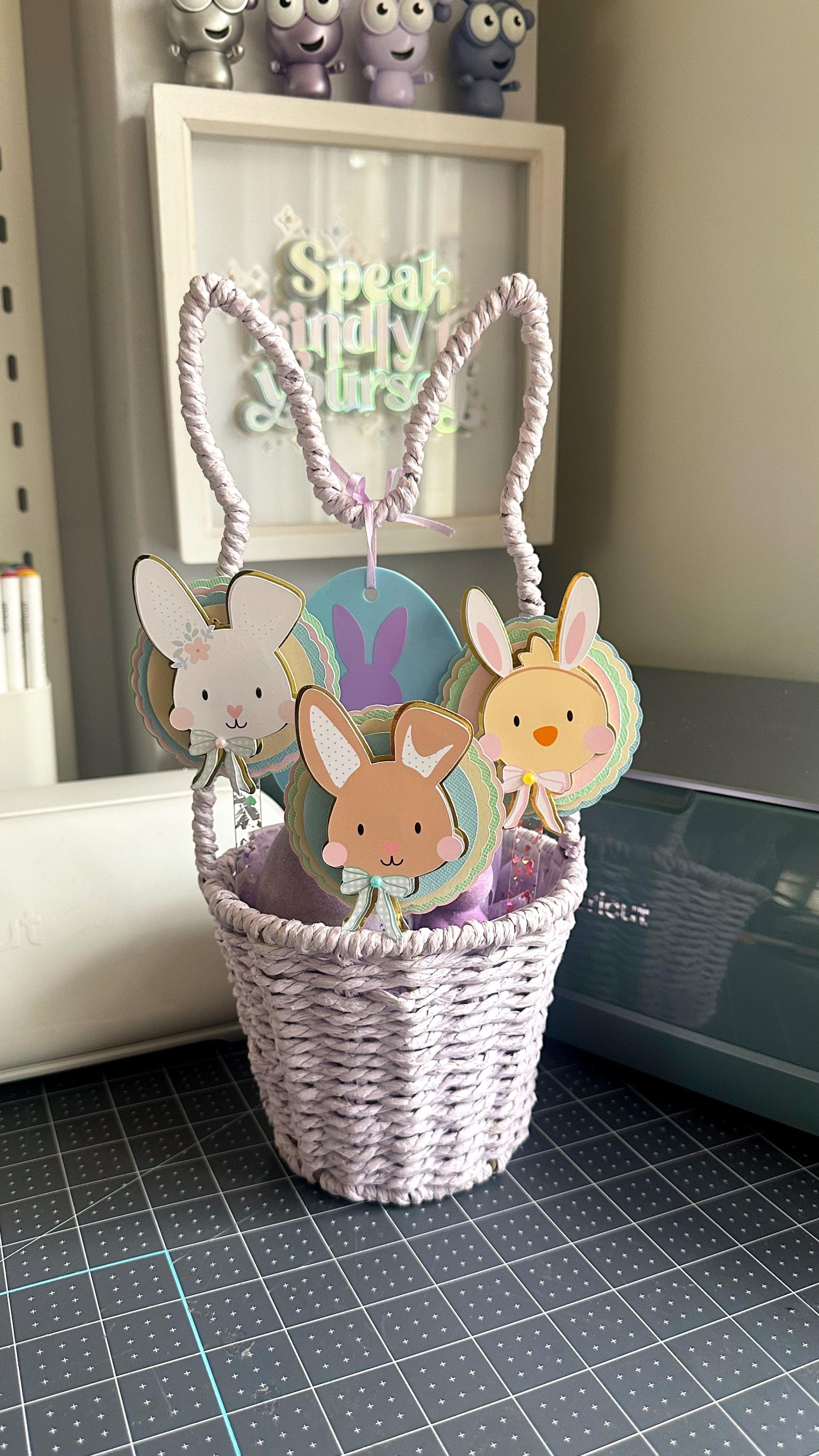 AD| Cute and Simple Easter Cupcake Toppers π£π°
Happy Easter! You can find this design to try on my cricut design space profile π
#sweetevedesigns #cricutmade #cricutuk #cupcaketoppers #eastercupcaketoppers #cricutcaketopper #eastercrafts #cricute