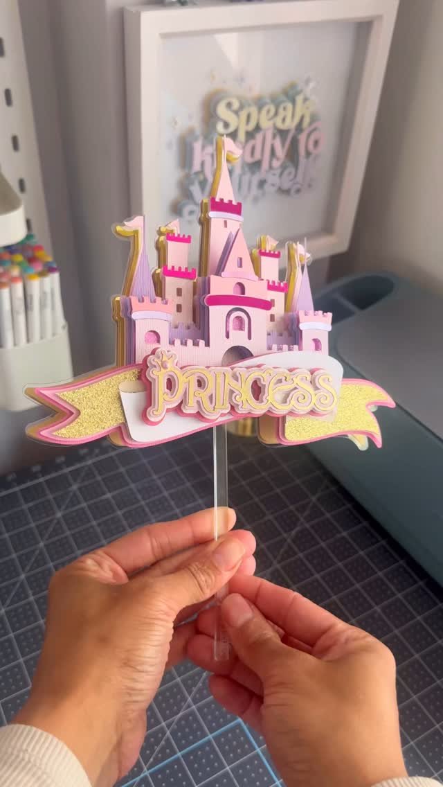 Beginner (ish) Friendly Princess Castle Cake Topper ππ
If you are wanting to make layered cake toppers don't be intimidated. It's really just a case of adding layers on top of the other.
This cake topper is made of up 3 images from design space on