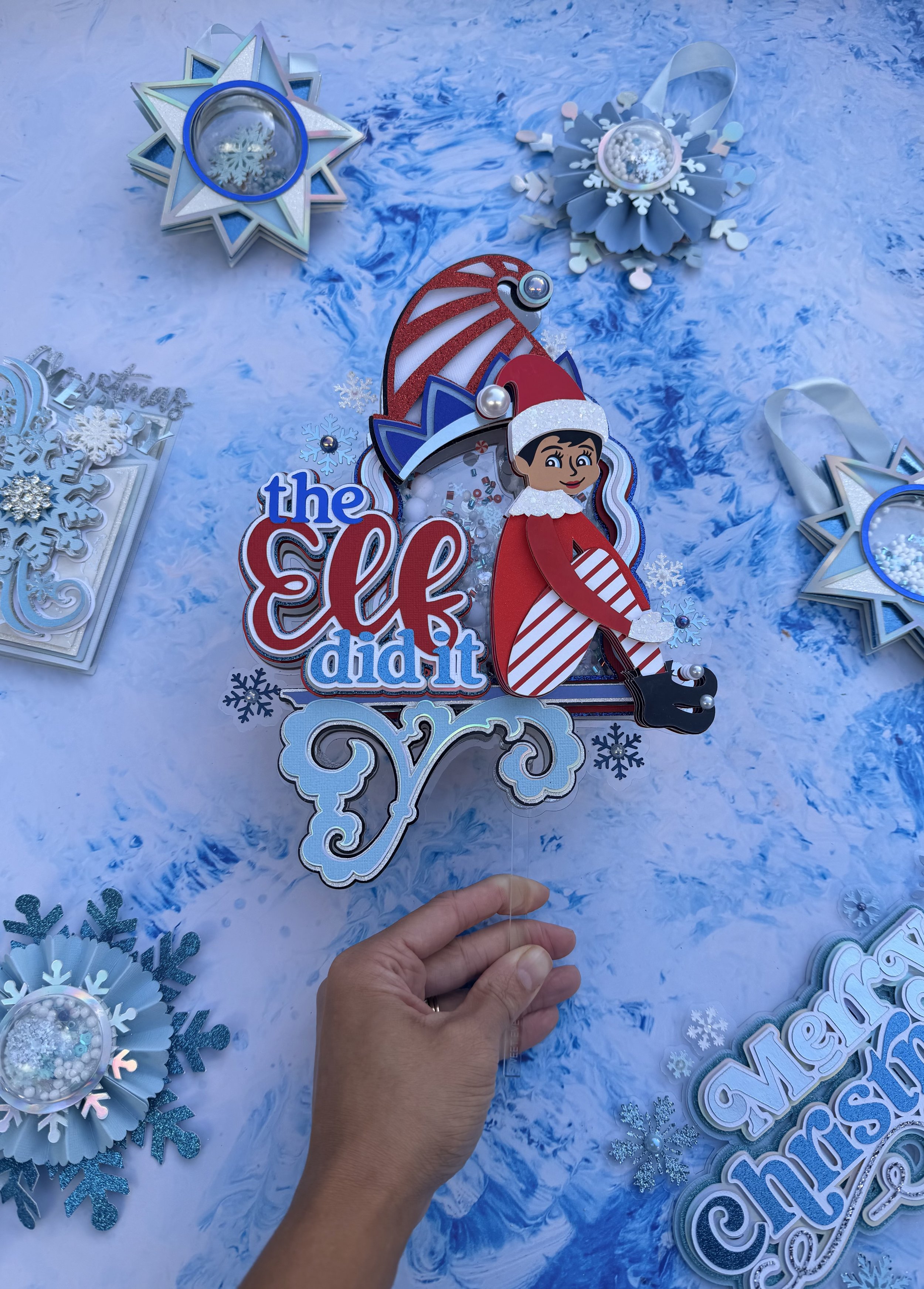 Elf on the shelf Shaker cake topper