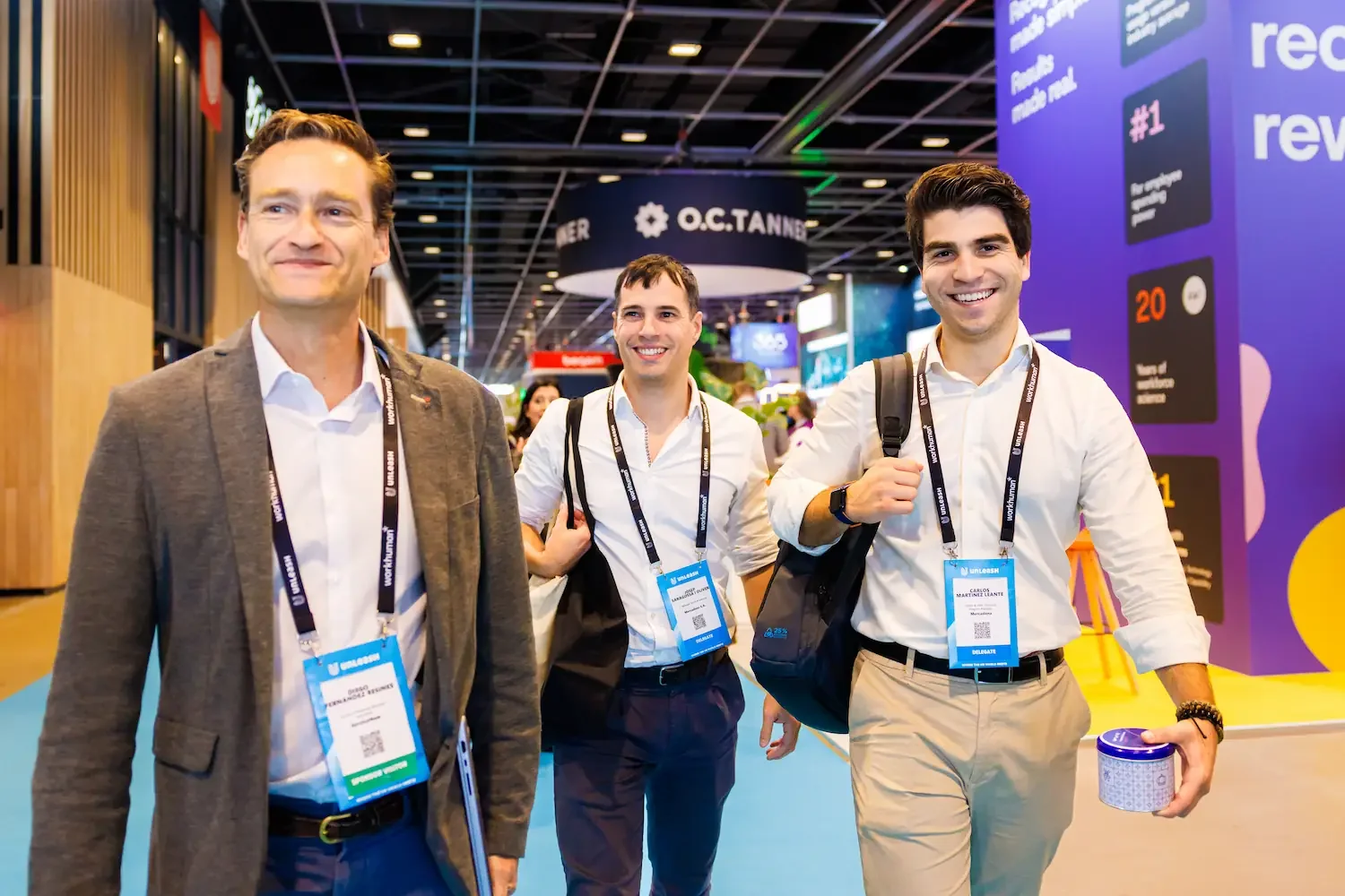 delegates-on-exhibition-floor-in-Paris.webp