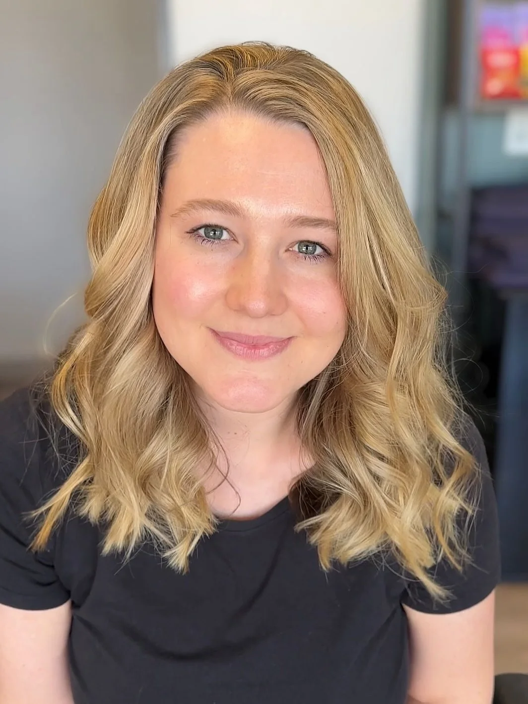 Don&rsquo;t worry if being in front of the camera feels a little awkward at first&mdash;it&rsquo;s totally normal! 🙌 Once you let go and embrace it, it&rsquo;s actually so much fun to step out of your comfort zone. Plus, I&rsquo;m here to hype you u