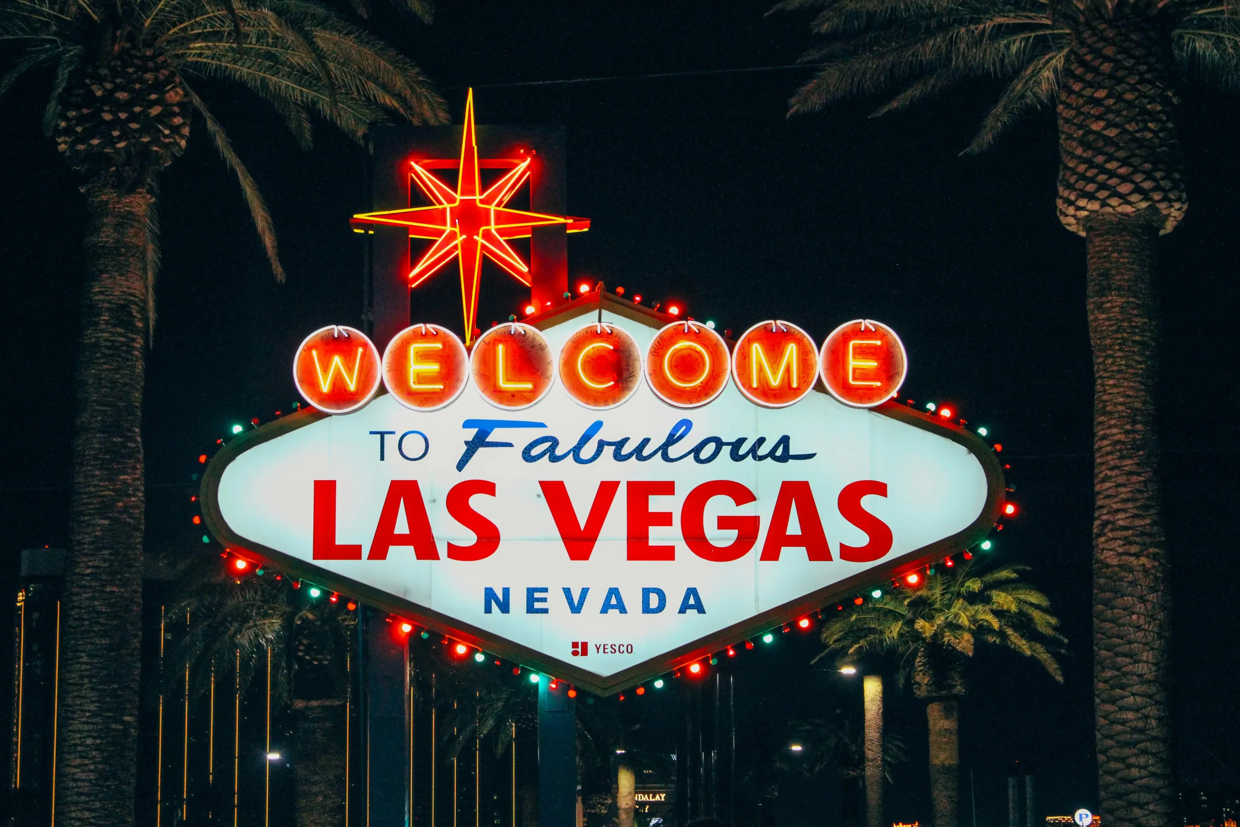 Las Vegas sign representing squarespace website designer boxify web designs.