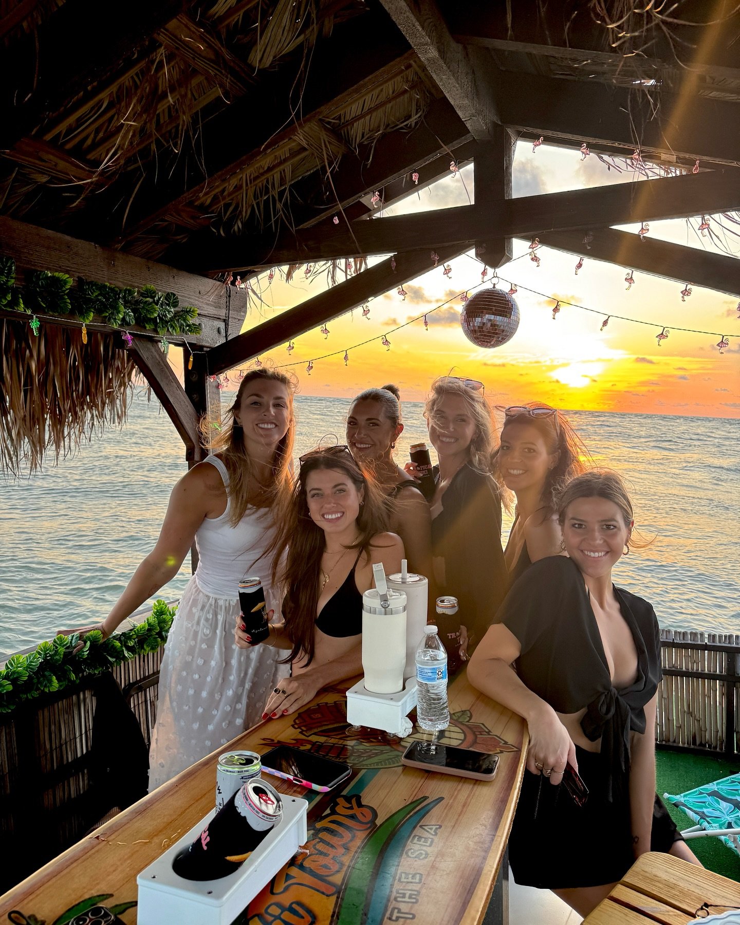 Celebrating the bride-to-be never looked so good! 🤍 💍 🍾
