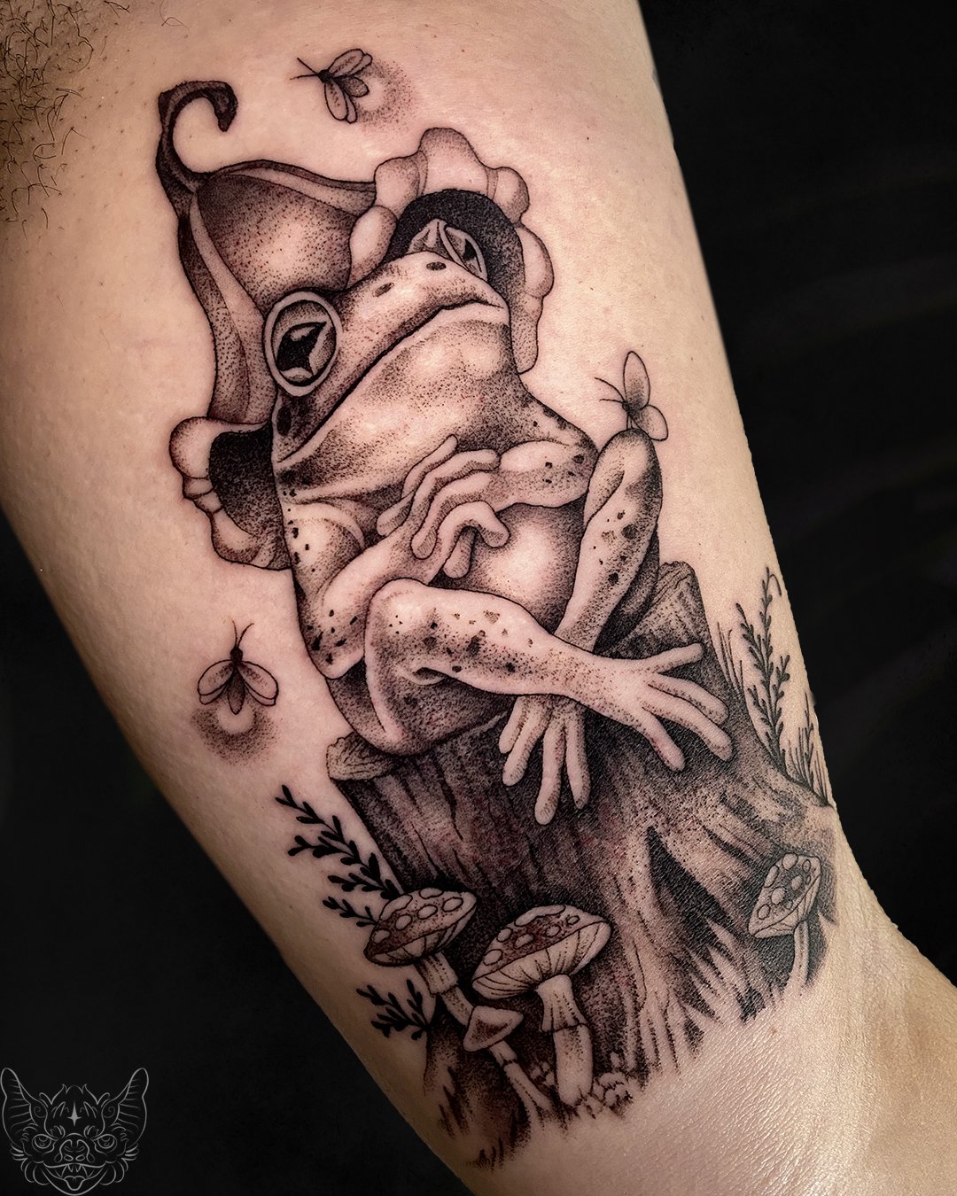 Trumpet_Frog.jpg