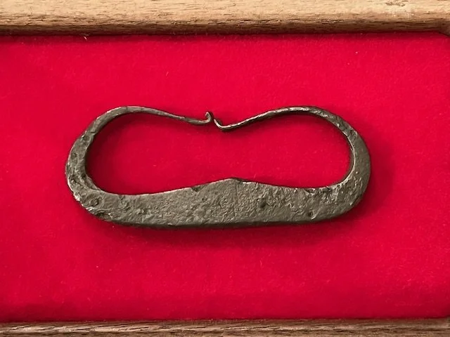 AD 900-1100. Viking-age flint striker/fire starter. This specimen accords specifically with Typology of Fire Starters from the Viking Age Norway (http://sagy.vikingove.cz/wp-content/uploads/2016/01/Norwegian-fire-strikers.pdf) first example, which th