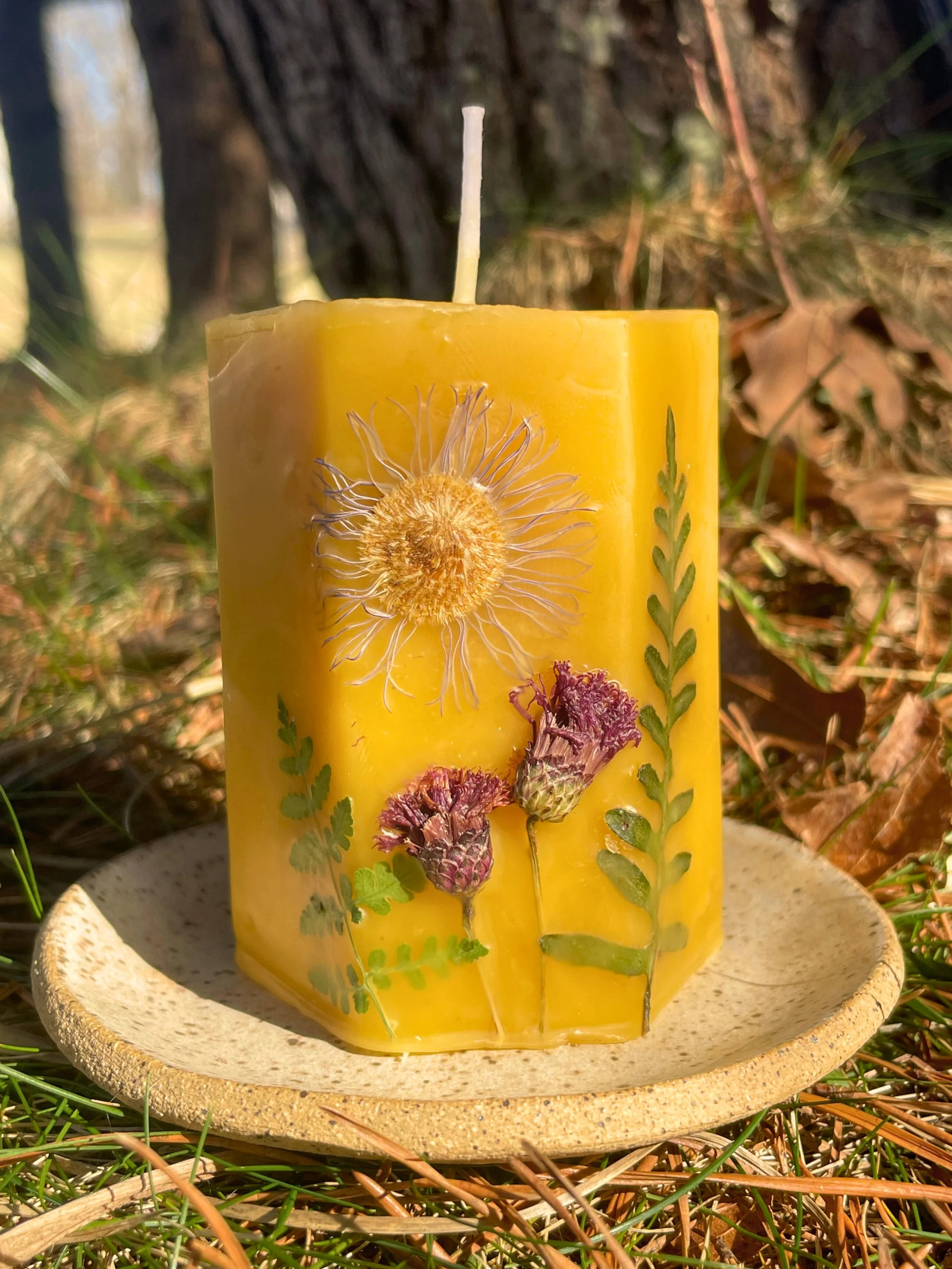 hexagon-beeswax-candle-with-wildcrafted-botanicals.jpg