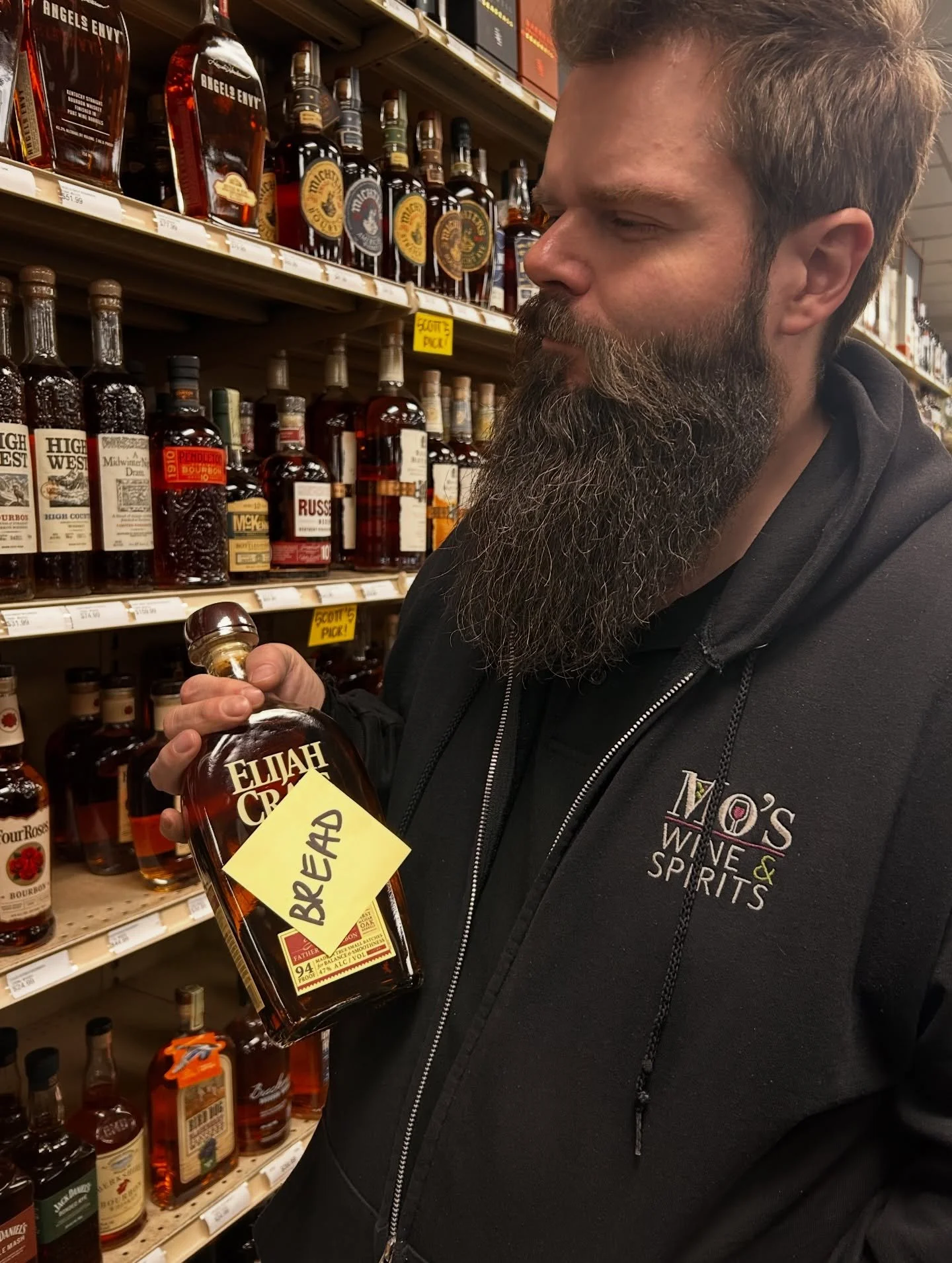 We heard it&rsquo;s gonna snow this weekend&hellip; so stock up on all your essentials ❄️
(Bread.Eggs.Milk you know the drill.) 🍷🥃🍺 

#fairfield #ct #snowstorm #essentials 

We are open: 
Friday 9-9
Saturday 9-9 
Sunday 10-6