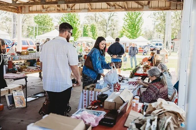 Vendors&mdash;there&rsquo;s still time! We&rsquo;re still accepting sign-ups right up until market morning. 

Bring your goods, set up, and be part of the fun at the Sandwich Fairgrounds.

📅 Market Day: This Sunday 8/10
⏰ Load-in starts tomorrow, an