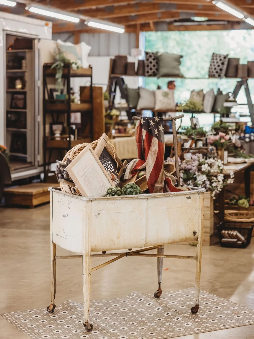 Red, white, vintage, and handmade ❤️🤍💙

Wishing you a Memorial Day filled with sunshine, family, good food, and maybe a little treasure hunting too. ☀️

We&rsquo;ll see you June 14 at Sunday at Sandwich!

SundayAtSandwich.com