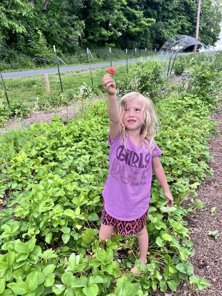 Look I got a strawberry
