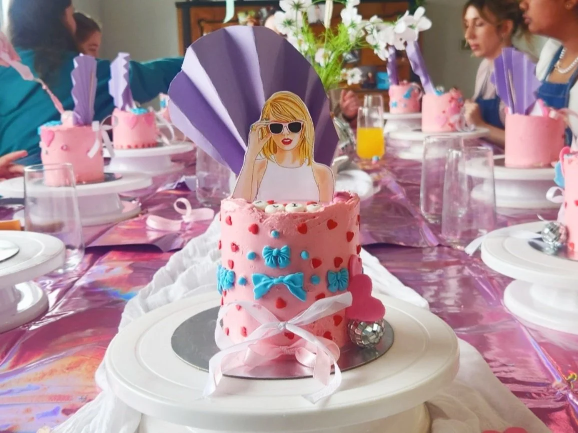 Swifty fans cake party