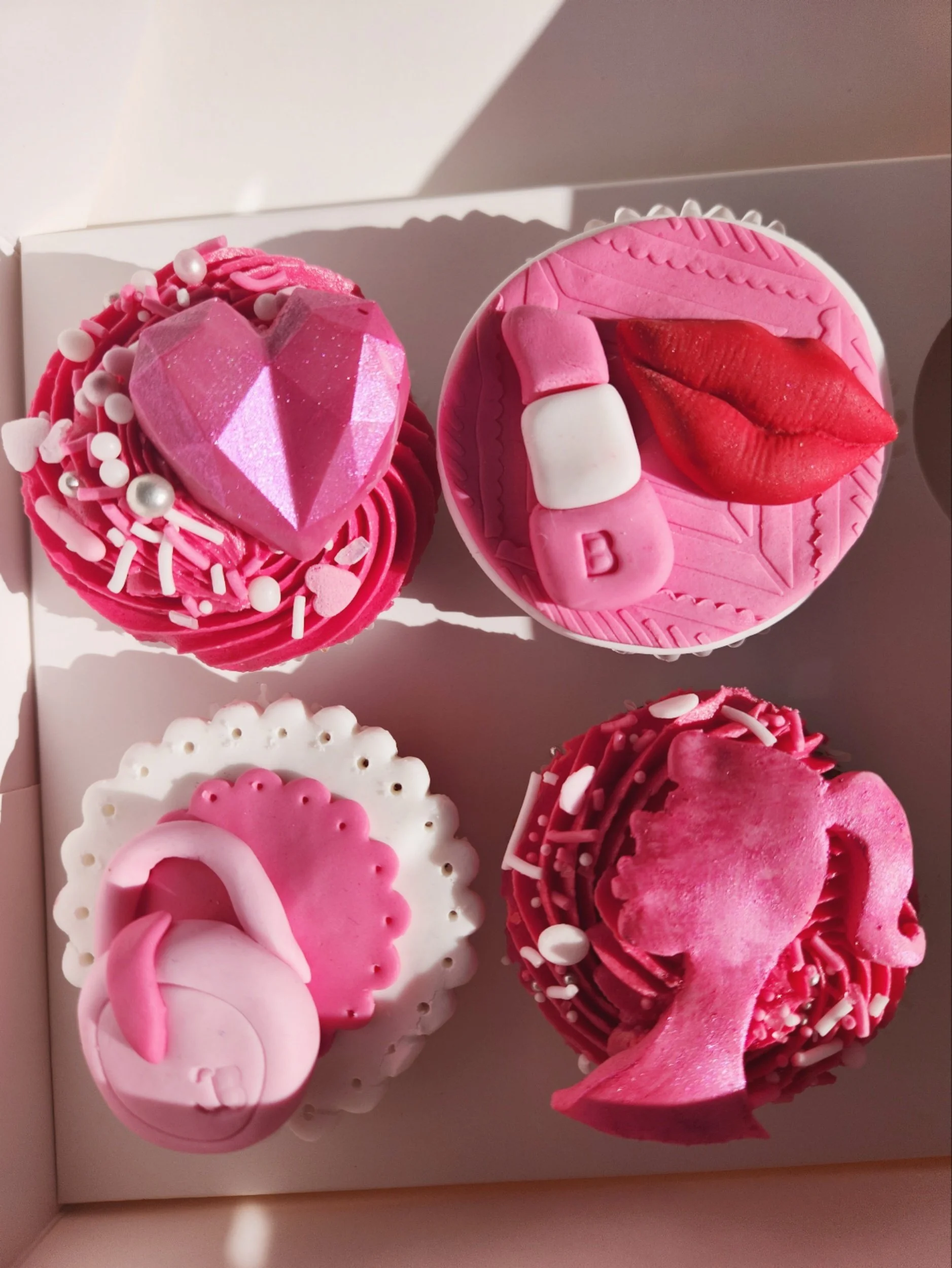 Barbie world cupcake party