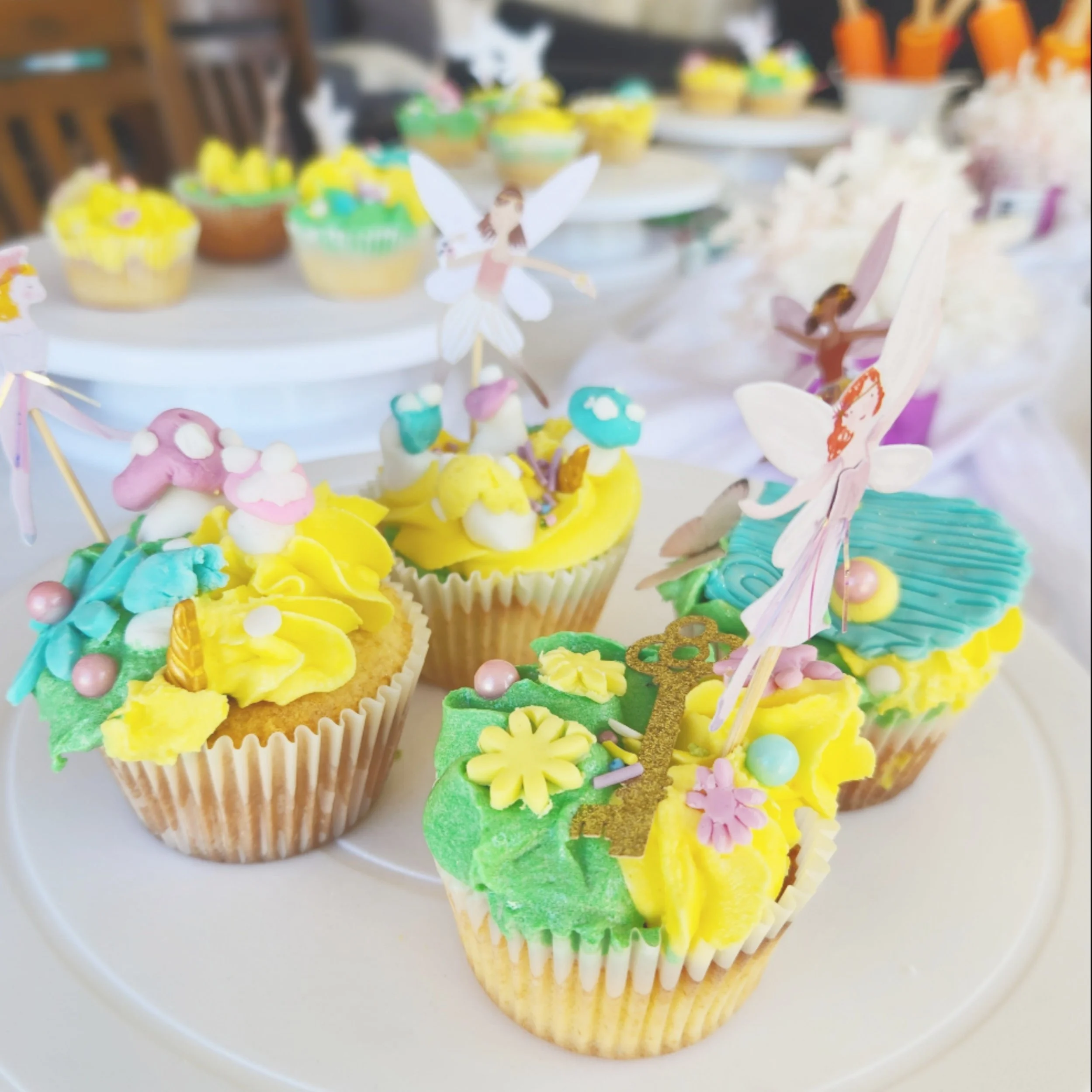 Enchanted fairies cupcake party